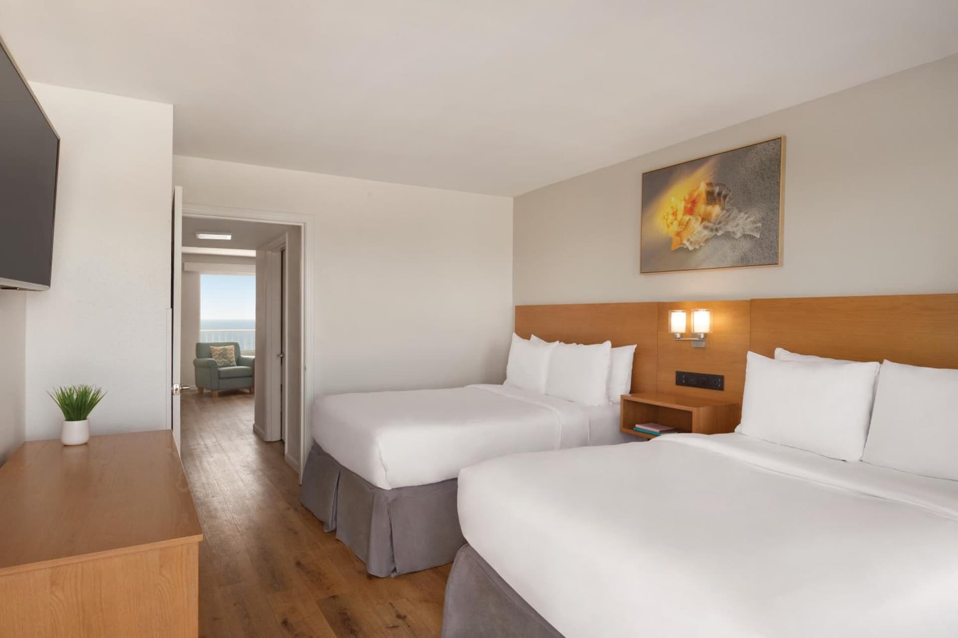 Radisson Beachfront Hotel - Panama City Beach gallery photo in Panama City Beach, FL — image 26