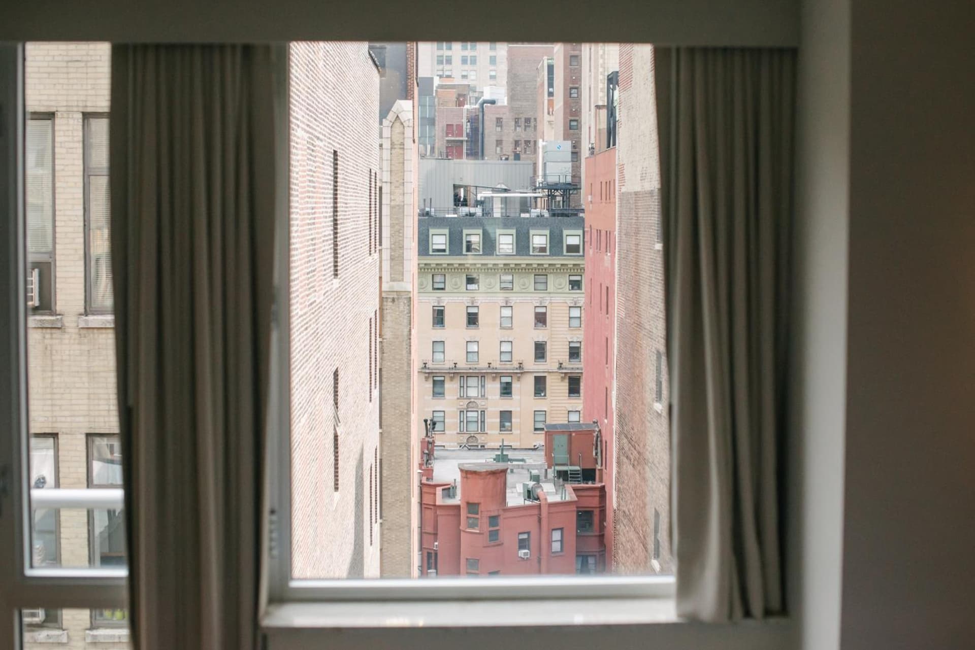 Hotel 32 32 interior in New York, NY — gallery photo 2