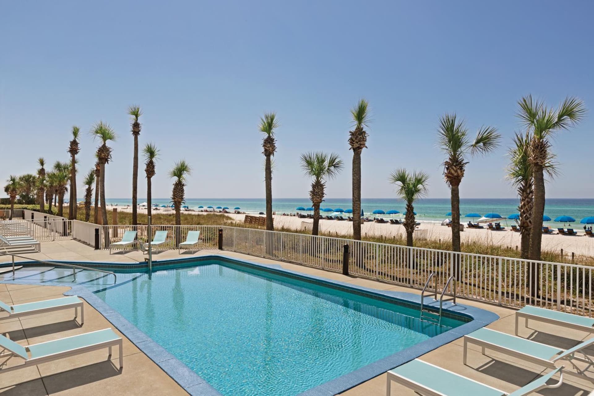 Radisson Beachfront Hotel - Panama City Beach gallery photo in Panama City Beach, FL — image 65