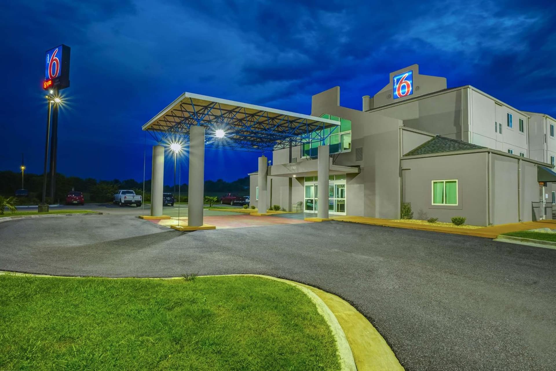 Motel 6-Montgomery, AL - Airport property views in Hope Hull, AL — gallery photo 3