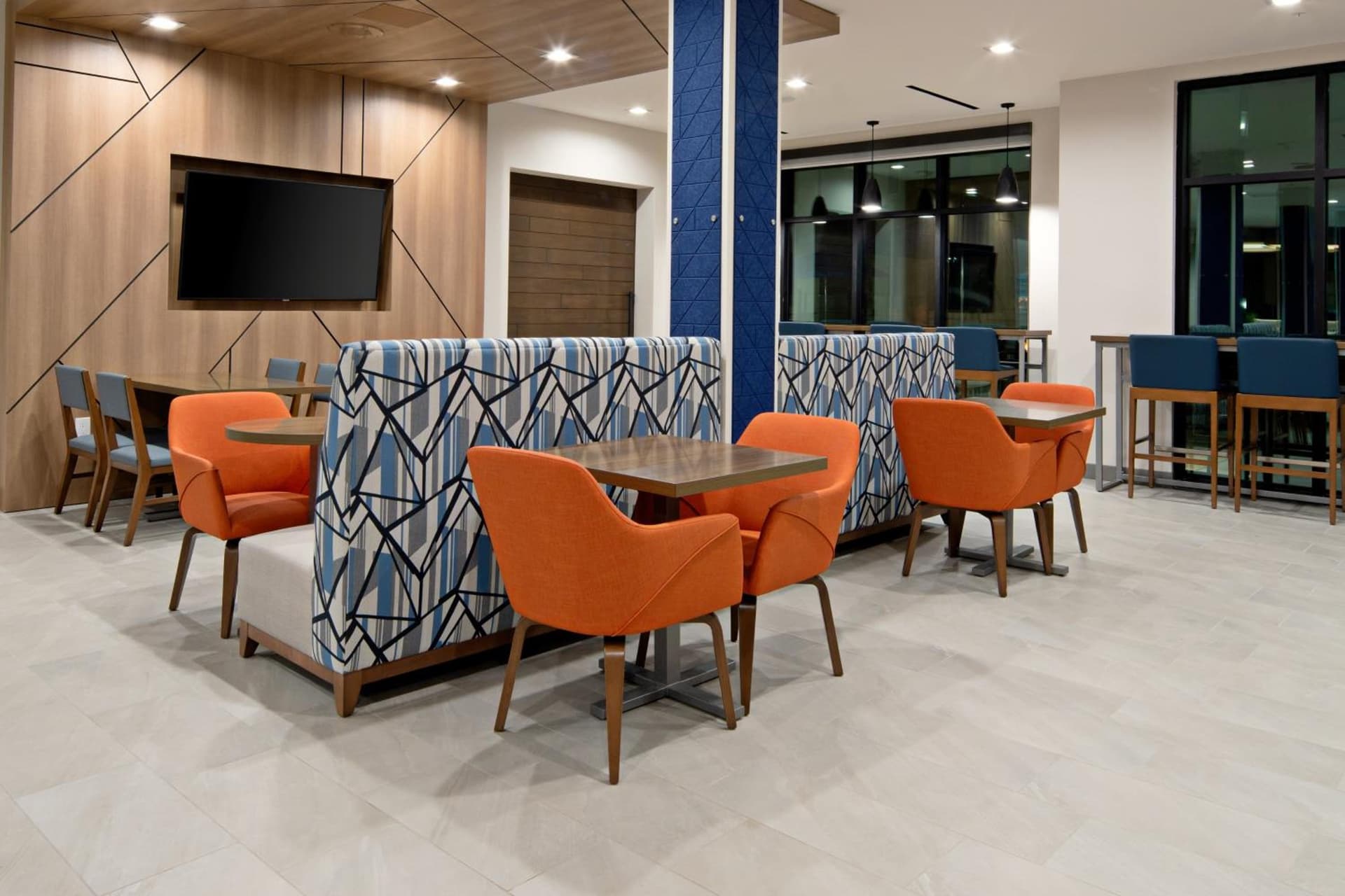 Holiday Inn Express & Suites - Valencia - Santa Clarita by IHG gallery photo in Valencia, CA — image 46