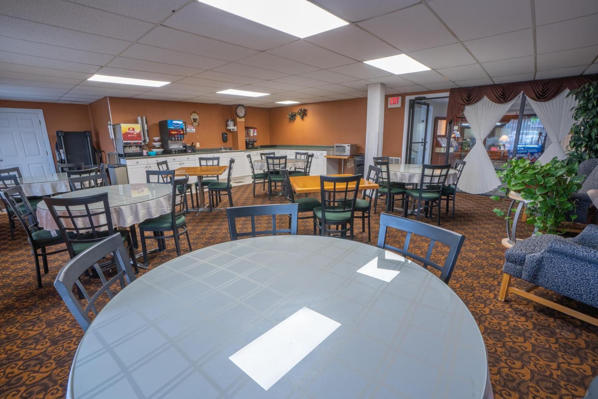 Ambassador Inn and Suites gallery photo in South Yarmouth, MA — image 65