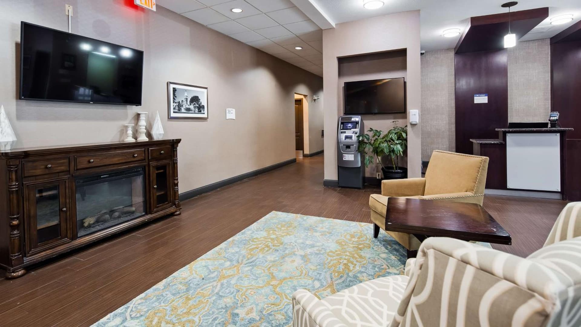Best Western Plus Lee's Summit Hotel & Suites gallery photo in Lees Summit, MO — image 32