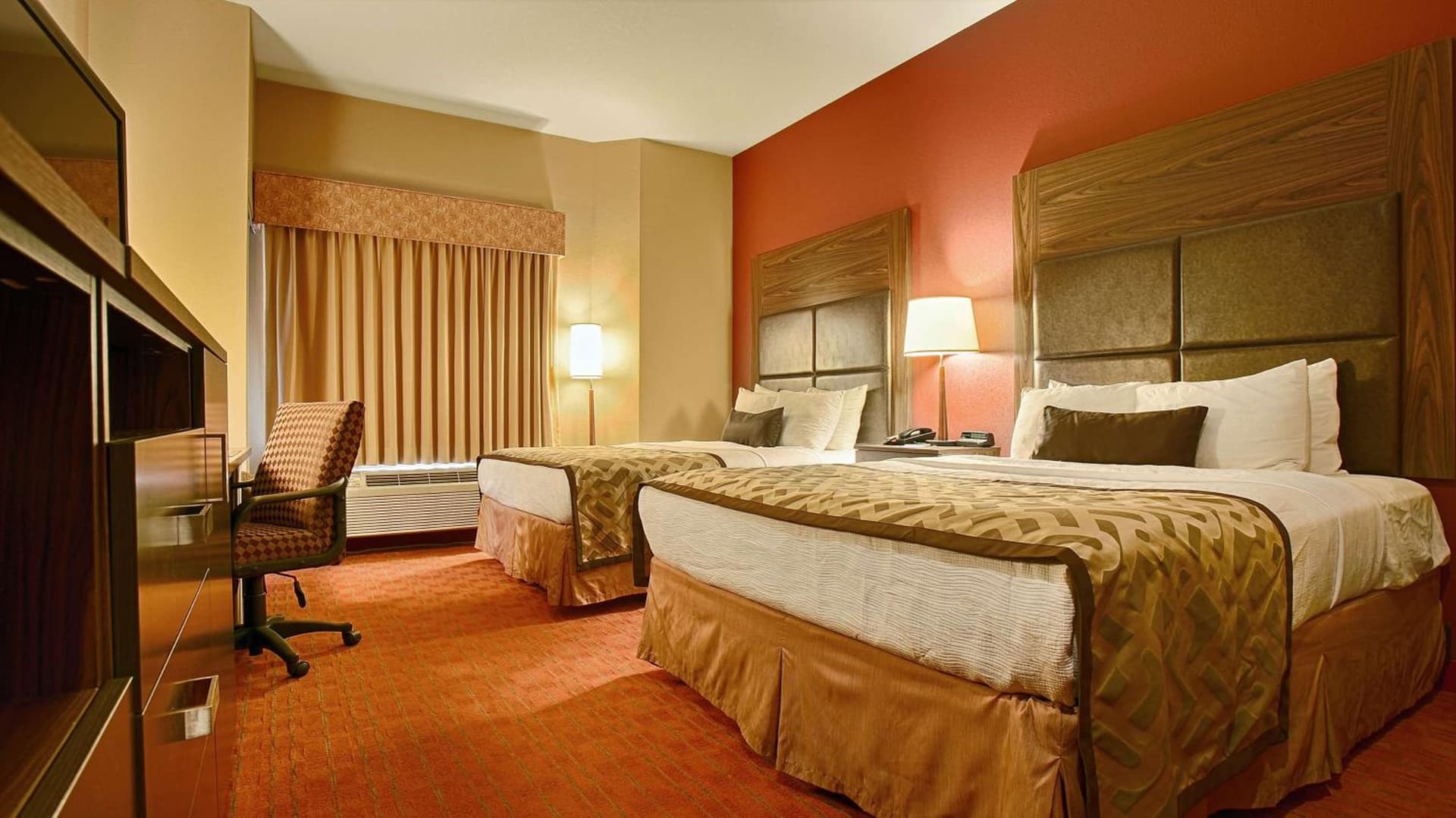 Best Western Plus Tulsa Woodland Hills Hotel and Suites property views in Tulsa, OK — gallery photo 3