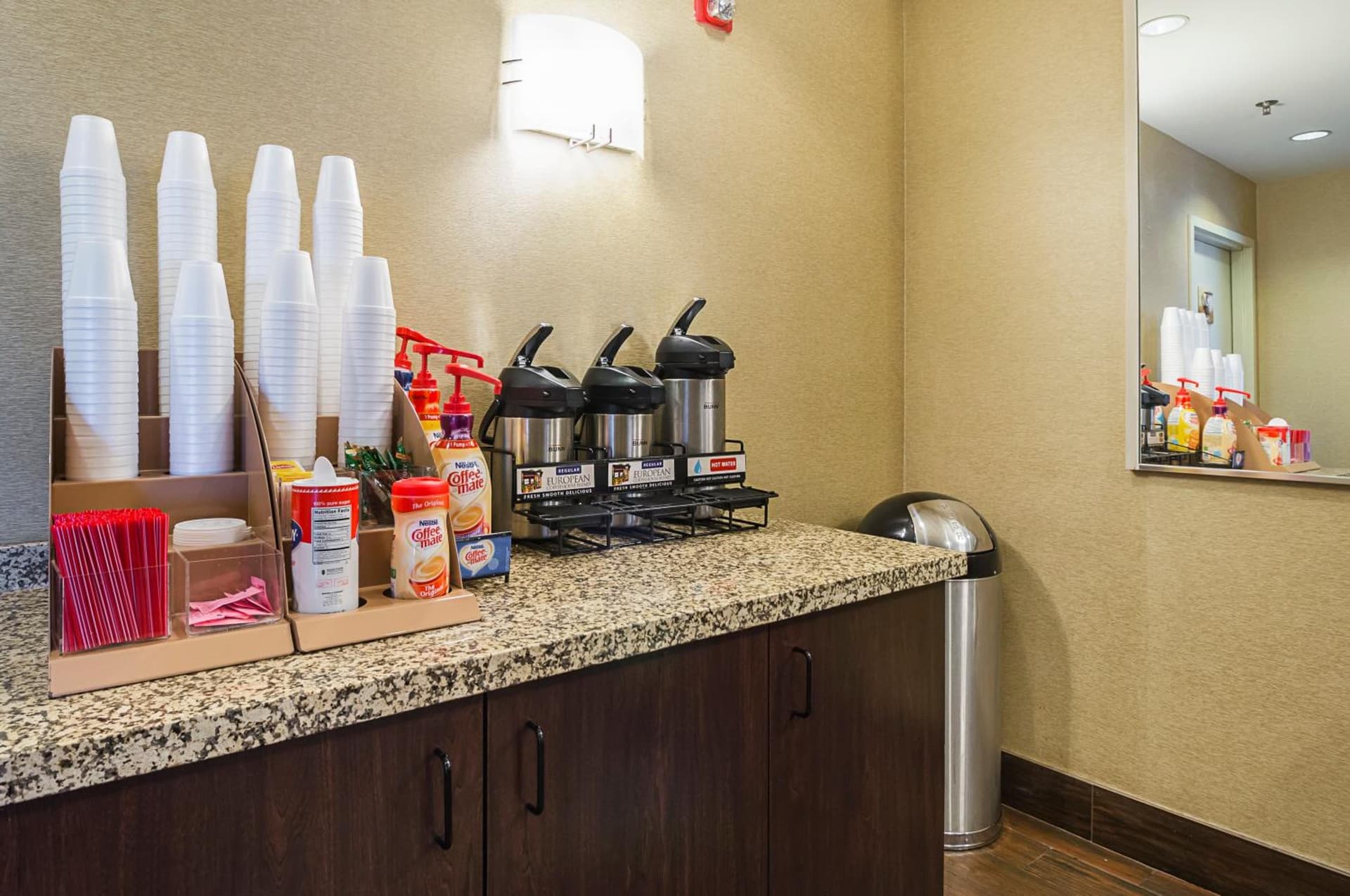 Red Roof Inn PLUS + Phoenix West gallery photo in Phoenix, AZ — image 22