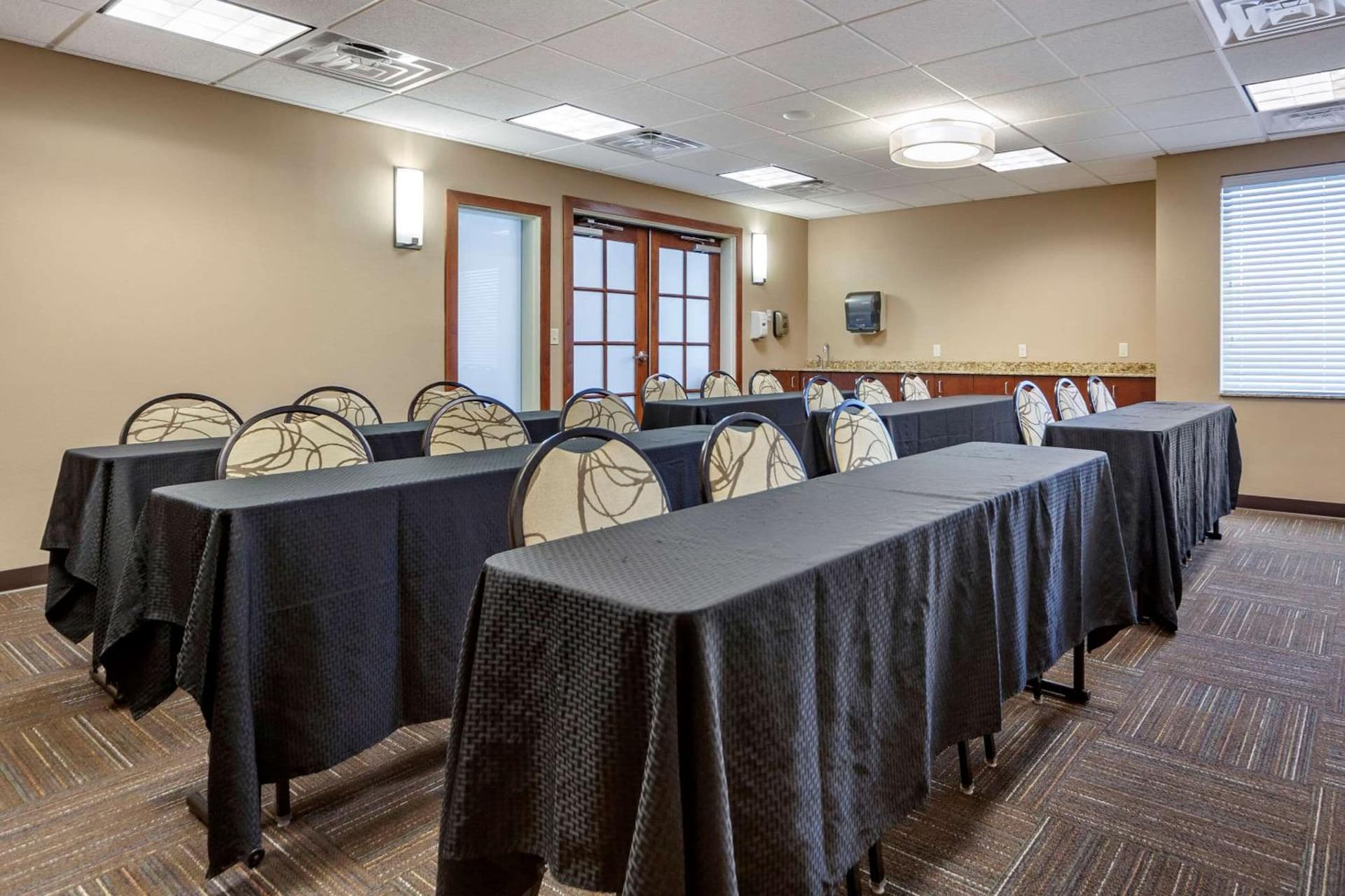 Comfort Inn & Suites Avera Southwest gallery photo in Sioux Falls, SD — image 71