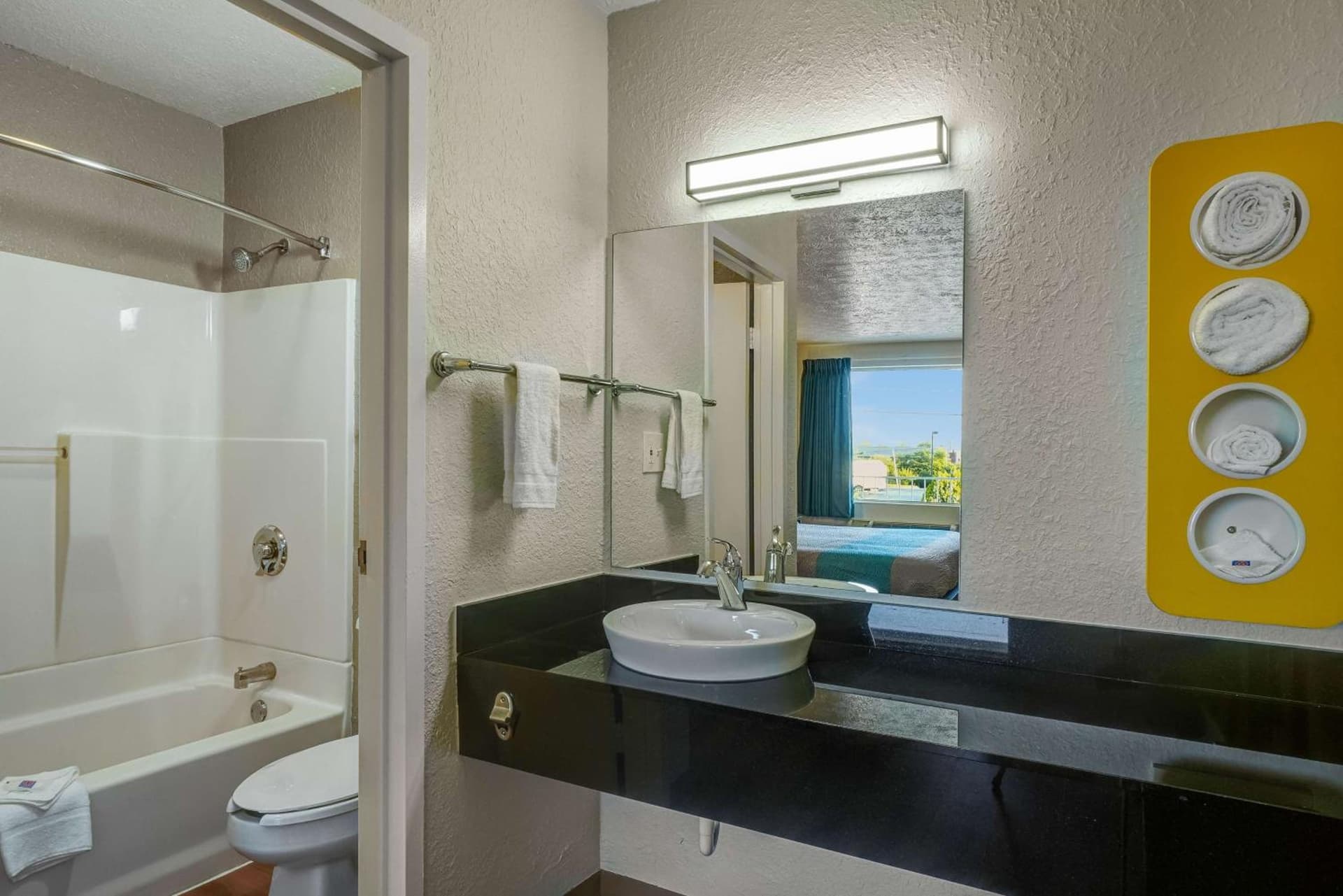 Motel 6 Lexington I-75 Hamburg gallery photo in Lexington, KY — image 8