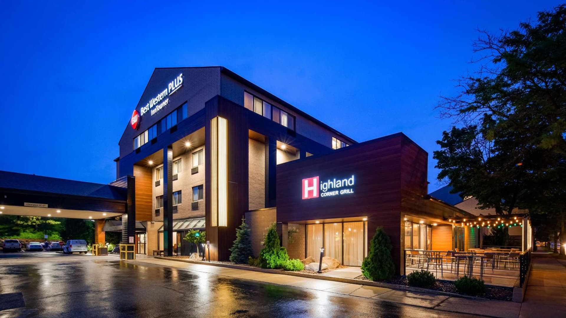 Best Western Plus InnTowner Madison interior in Madison, WI — gallery photo 2