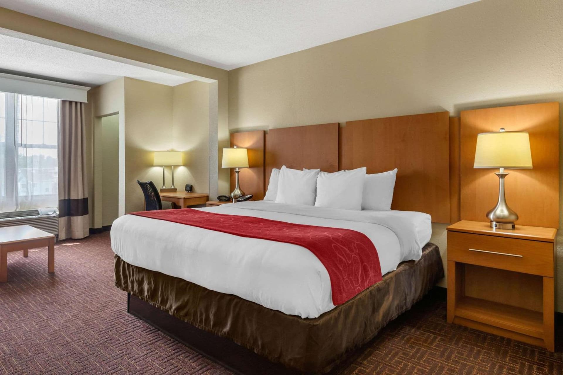 Comfort Suites Hanes Mall gallery photo in Winston-Salem, NC — image 10