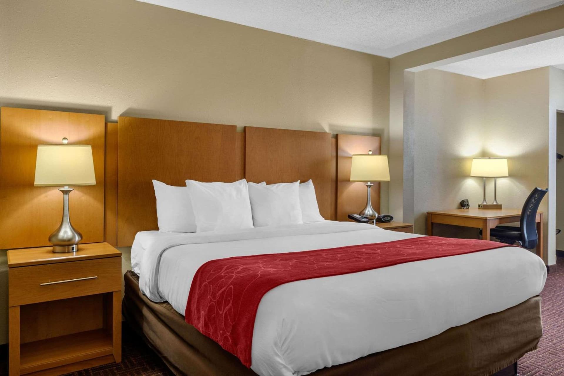 Comfort Suites Hanes Mall gallery photo in Winston-Salem, NC — image 39