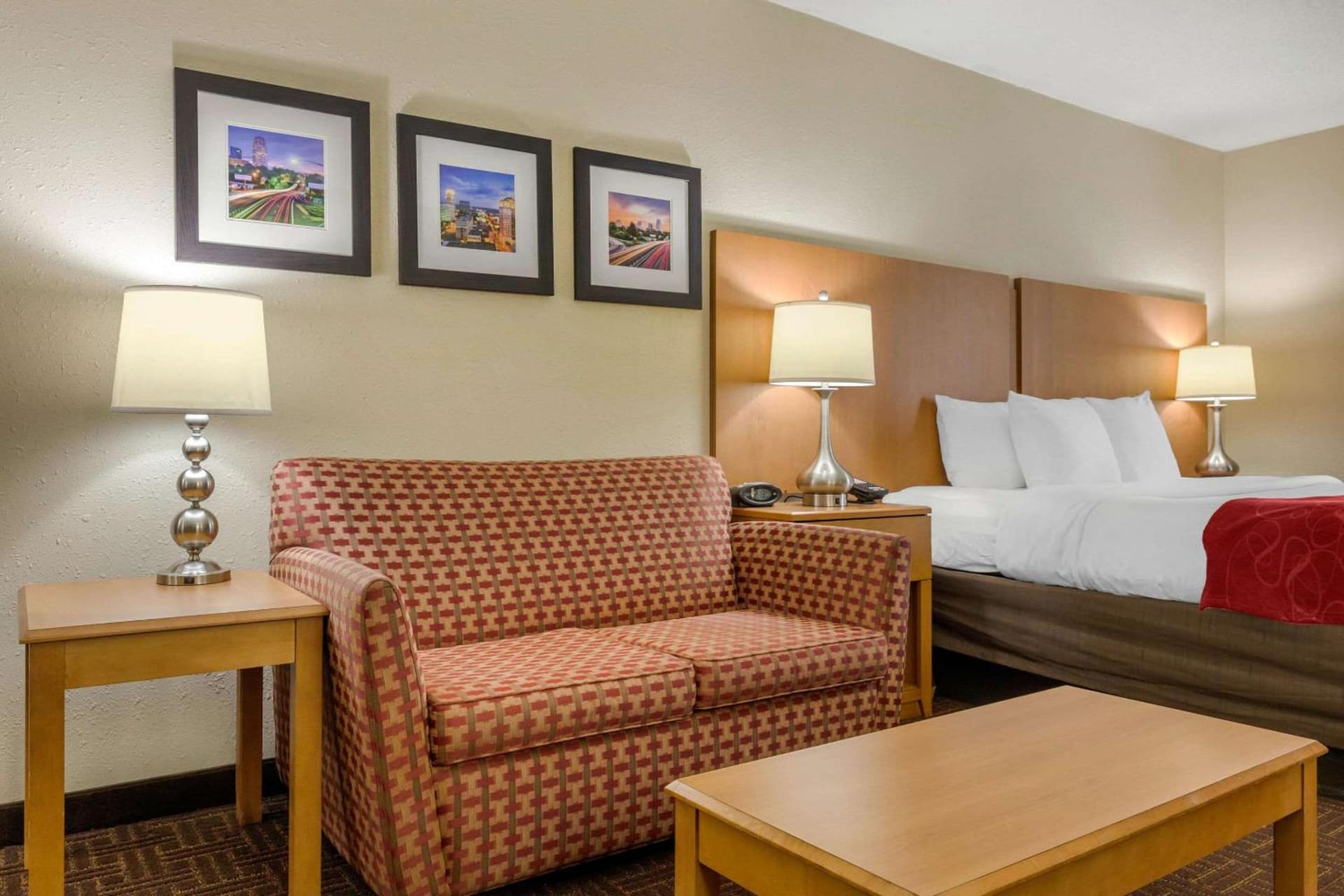 Comfort Suites Hanes Mall interior in Winston-Salem, NC — gallery photo 2