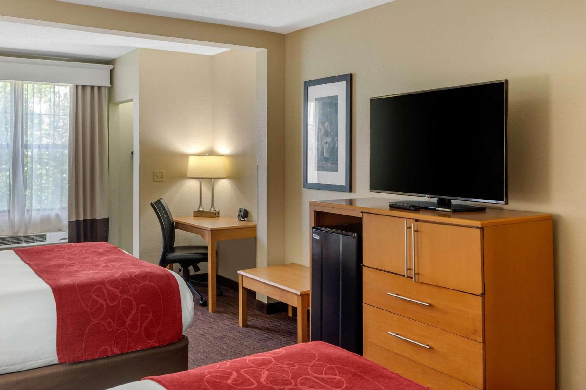 Comfort Suites Hanes Mall gallery photo in Winston-Salem, NC — image 26