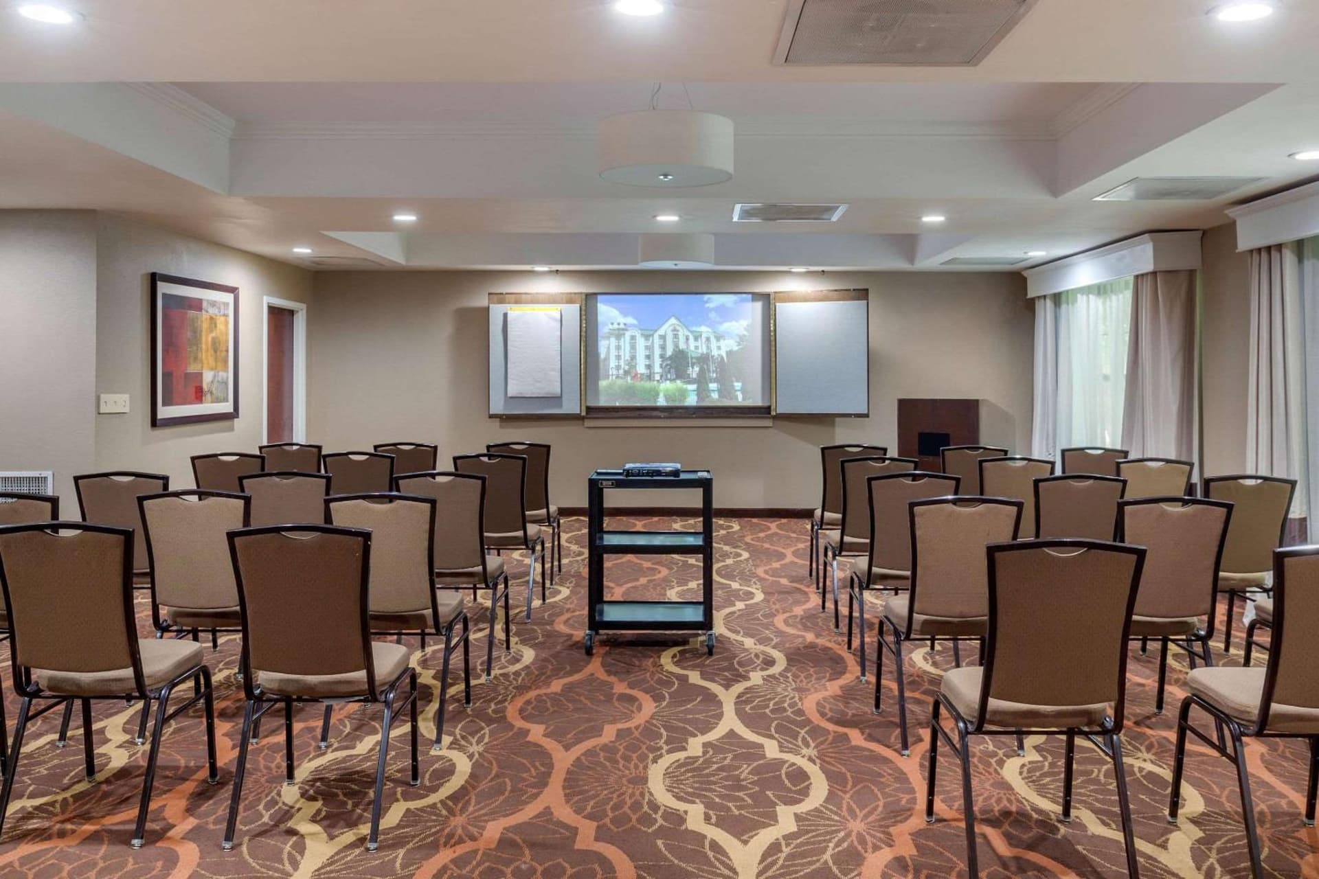Comfort Suites Hanes Mall gallery photo in Winston-Salem, NC — image 16