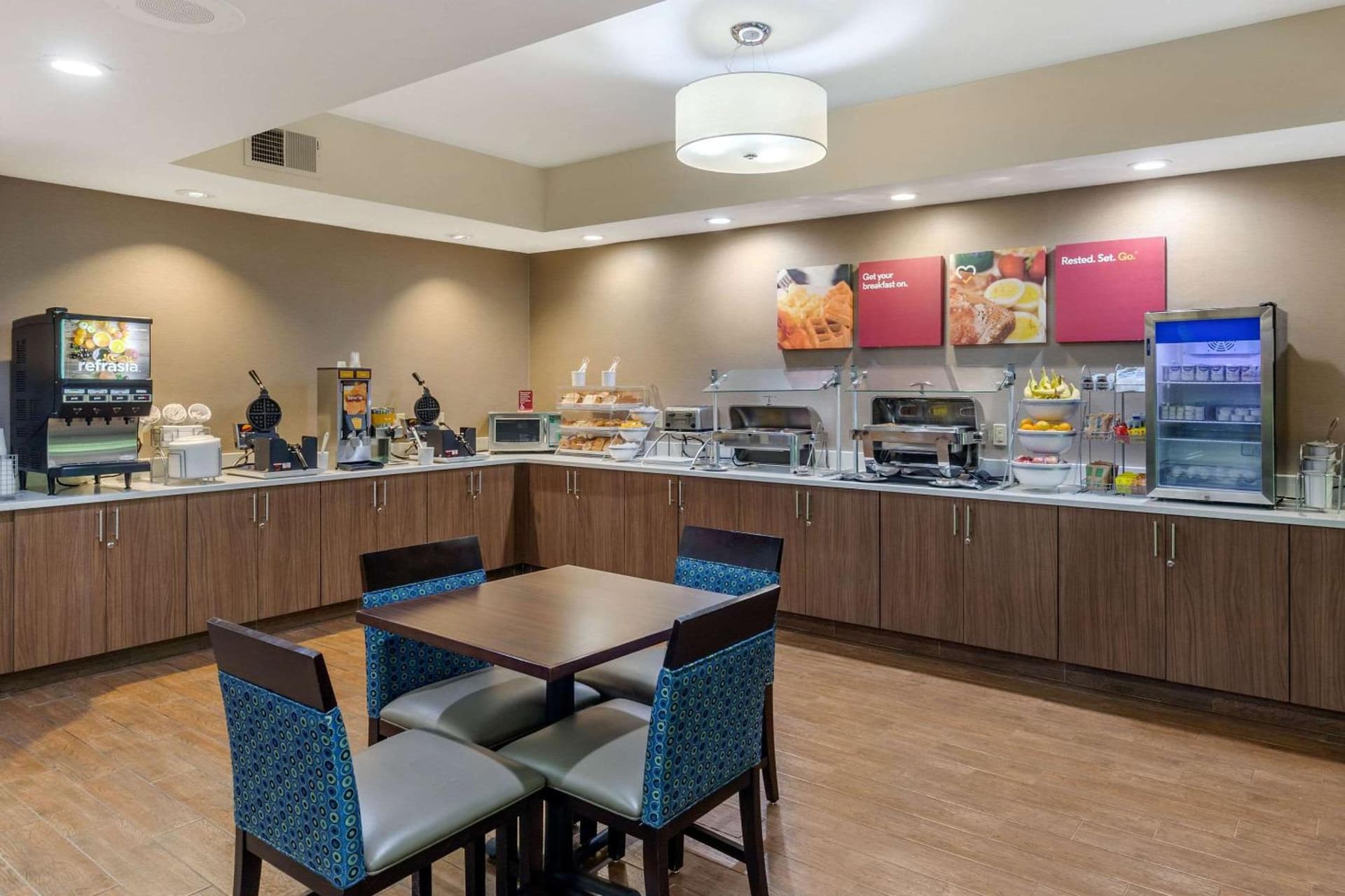 Comfort Suites Hanes Mall gallery photo in Winston-Salem, NC — image 12
