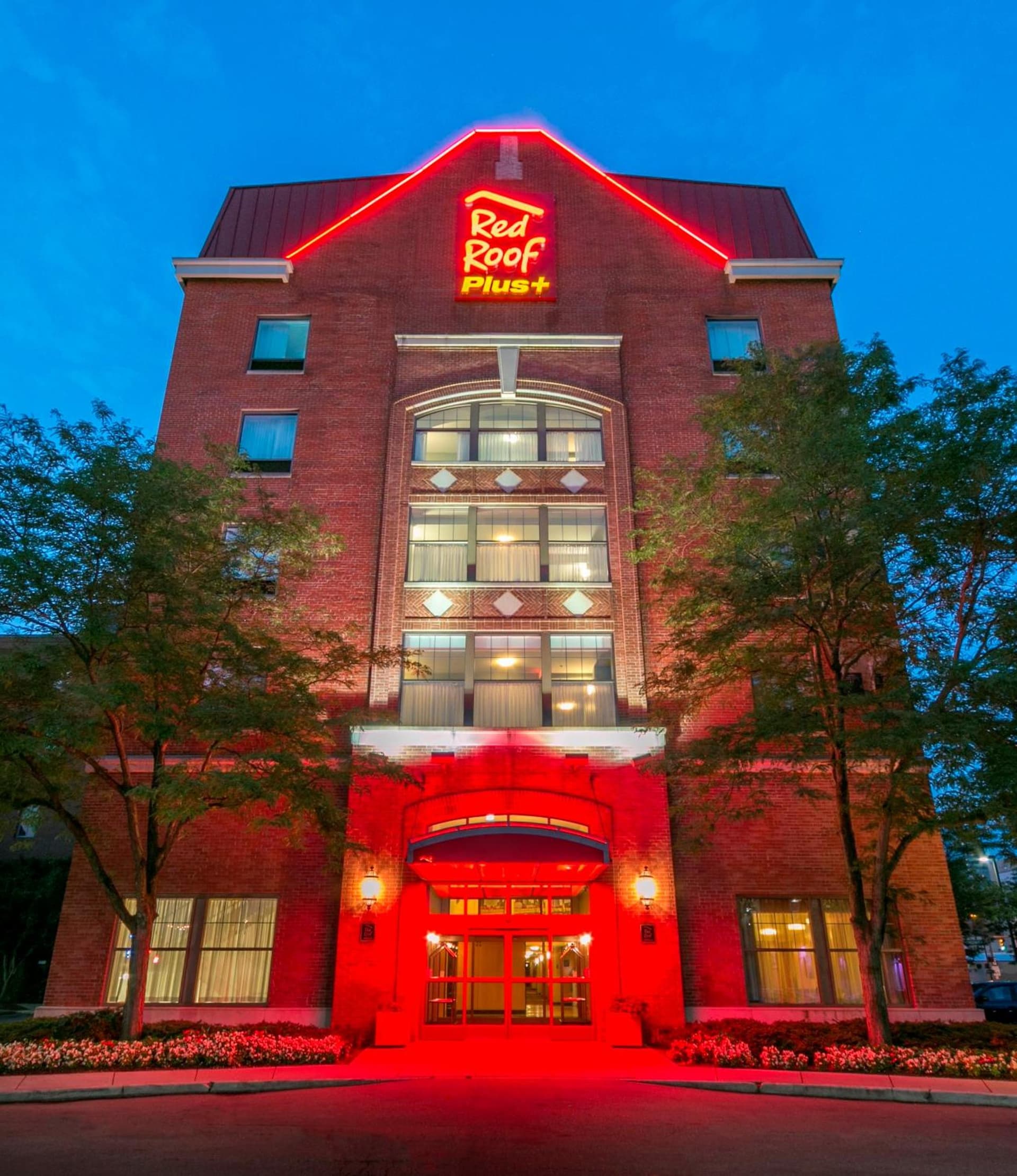 Red Roof Inn PLUS+ Columbus Downtown - Convention Center gallery photo in Columbus, OH — image 35