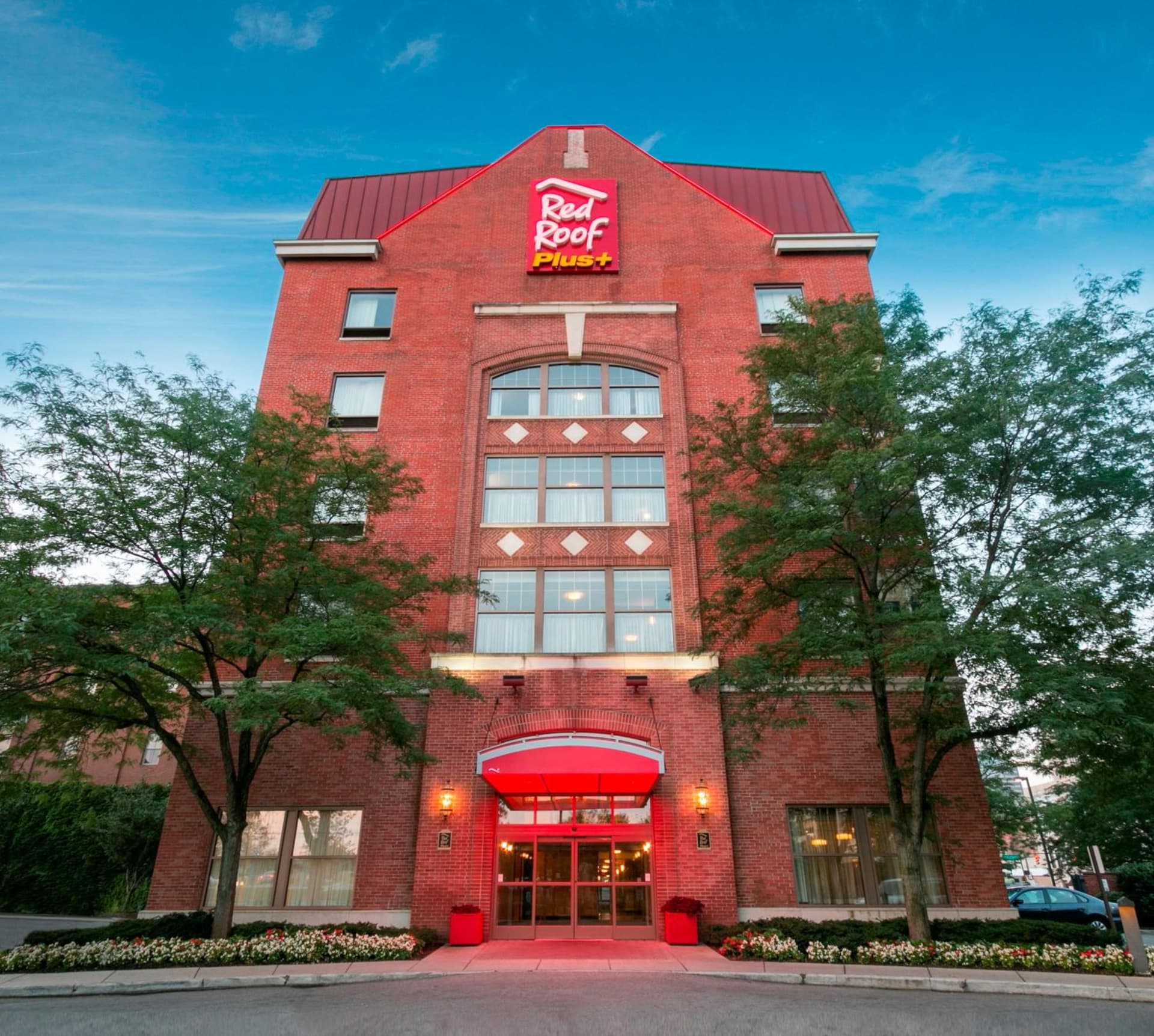 Red Roof Inn PLUS+ Columbus Downtown - Convention Center gallery photo in Columbus, OH — image 31