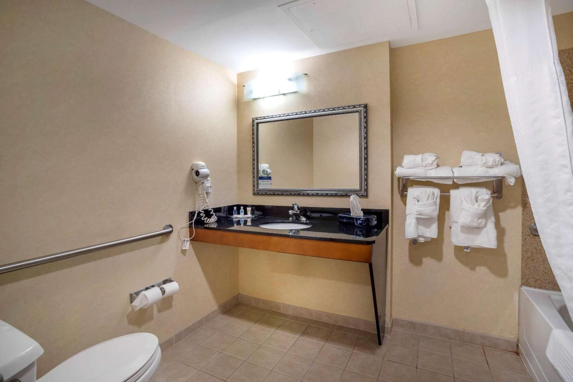 Comfort Suites Fredericksburg North gallery photo in Fredericksburg, VA — image 84