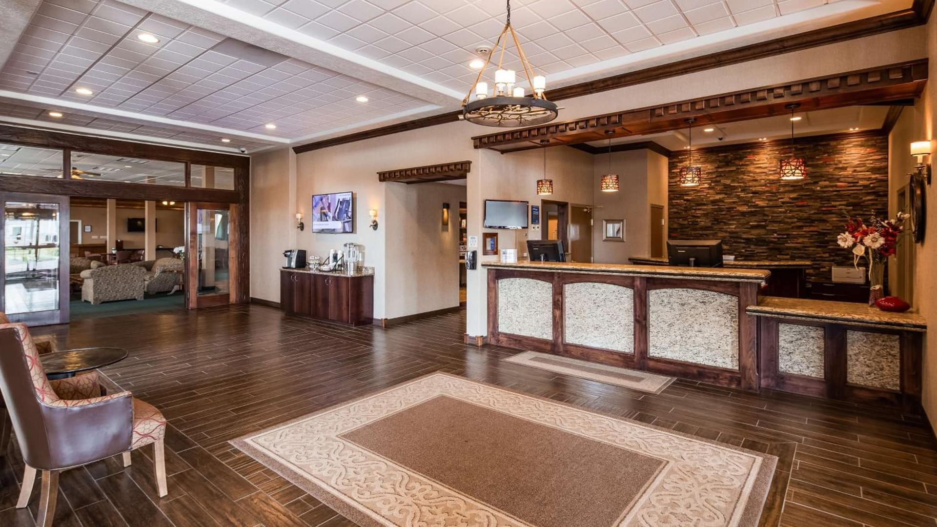 Best Western Plus Flathead Lake Inn and Suites interior in Kalispell, MT — gallery photo 2