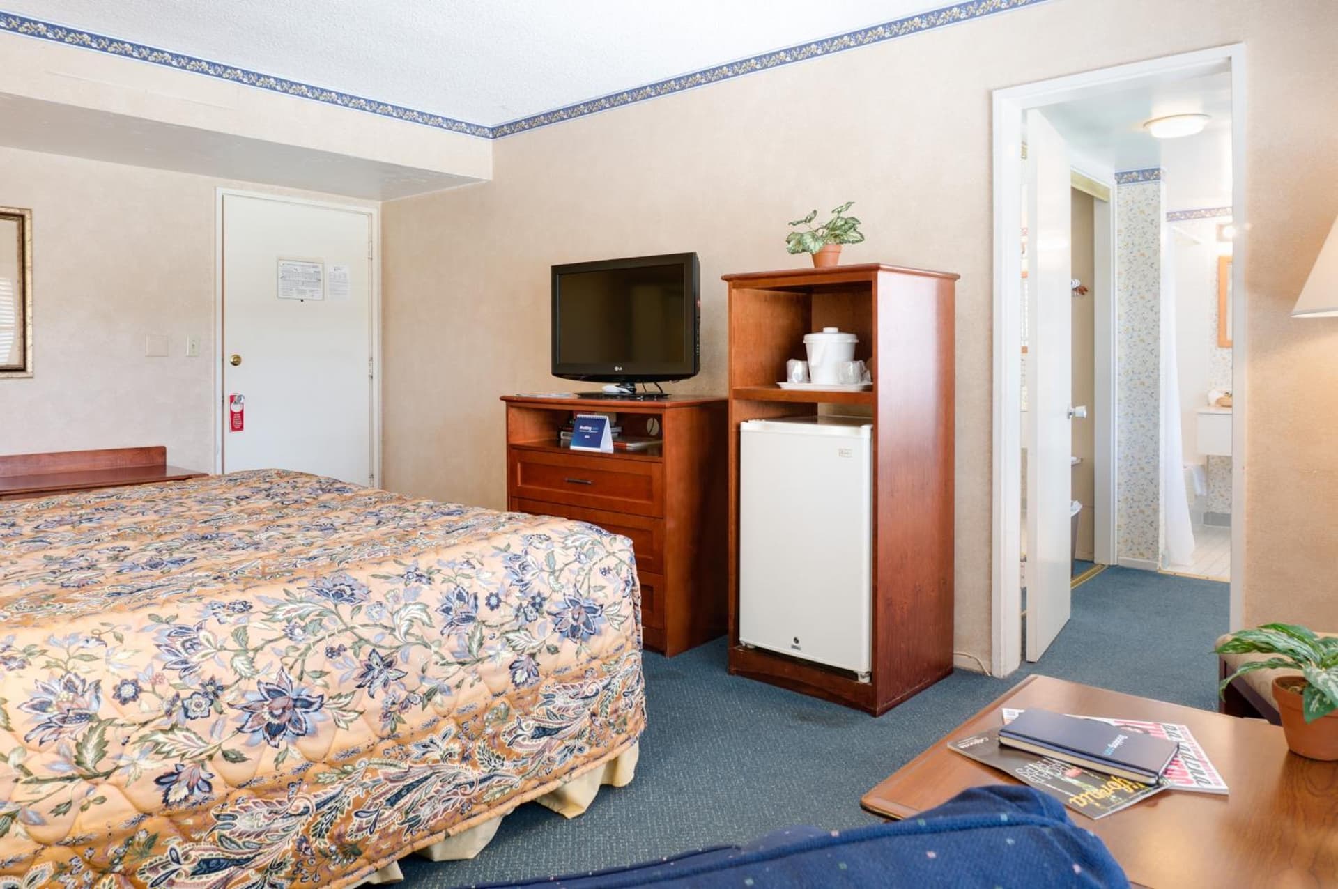 Saga Motor Hotel Pasadena gallery photo in Pasadena, CA — image 32