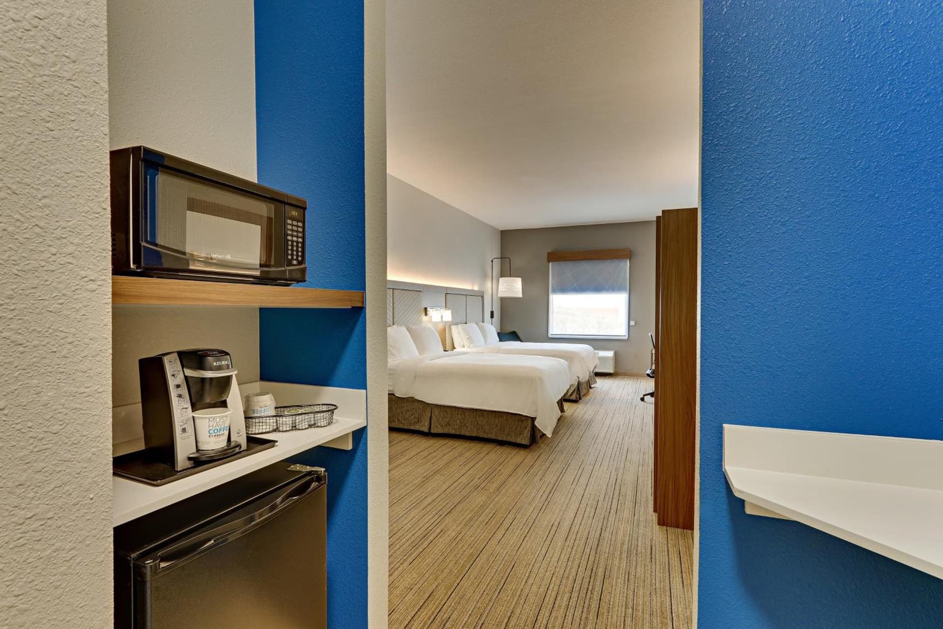 Holiday Inn Express Hotel and Suites Weatherford by IHG property views in Weatherford, TX — gallery photo 3