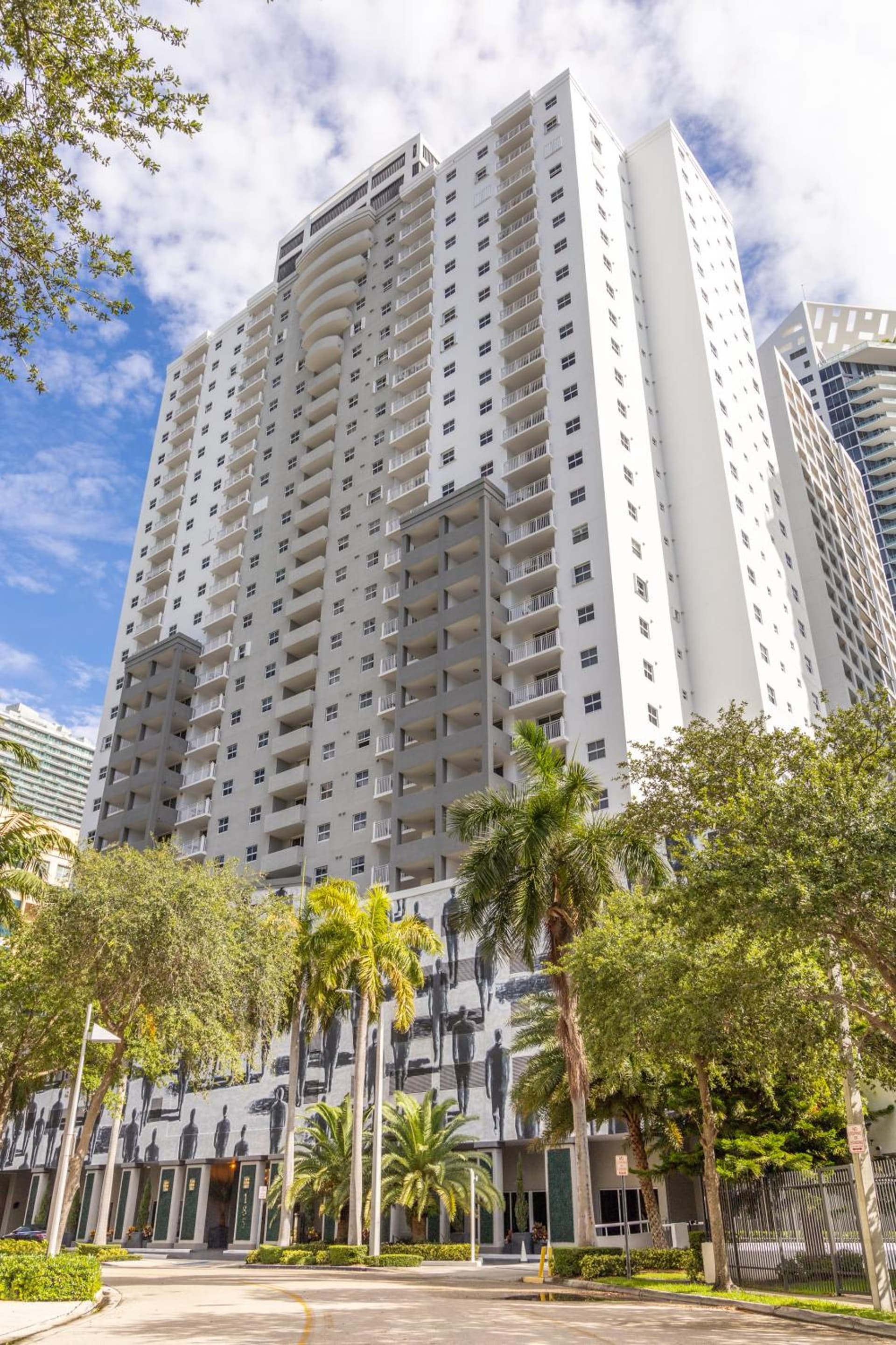 Fortune House Hotel Suites gallery photo in Miami, FL — image 107