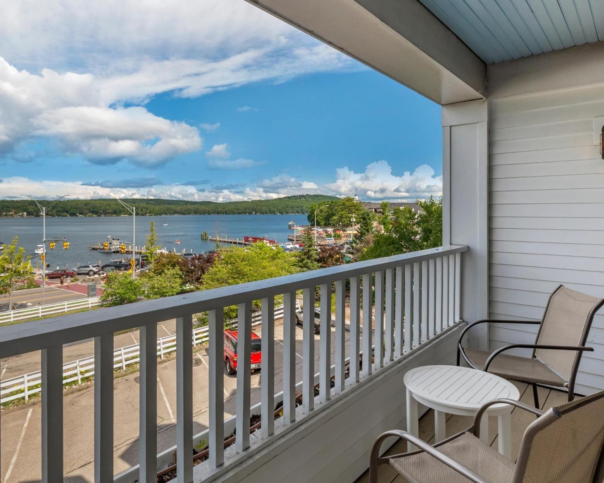 Mill Falls Resort Collection at the Lake interior in Meredith — gallery photo 2
