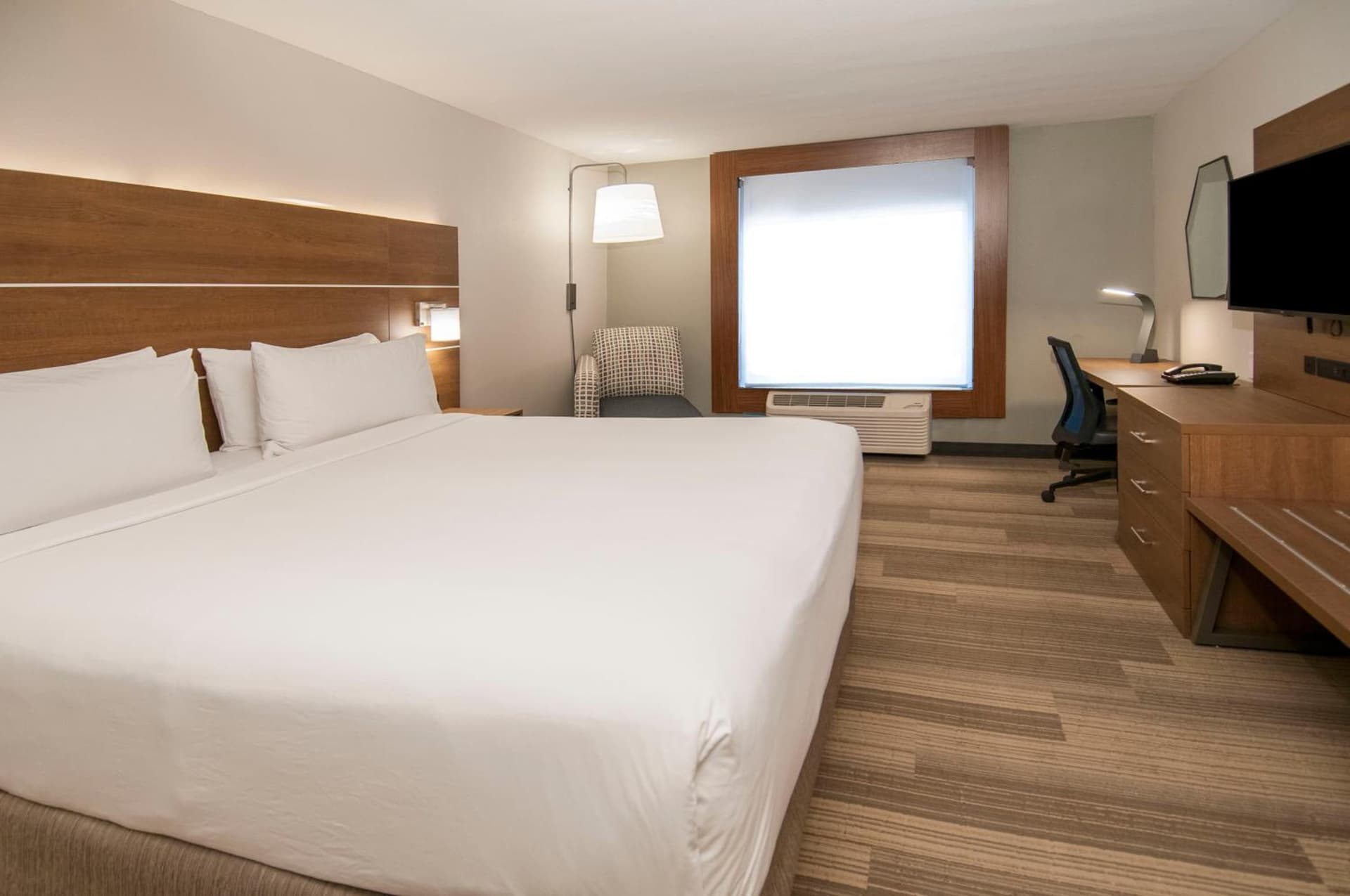 Holiday Inn Express Hotel & Suites Plano West - Frisco by IHG gallery photo in Plano, TX — image 25
