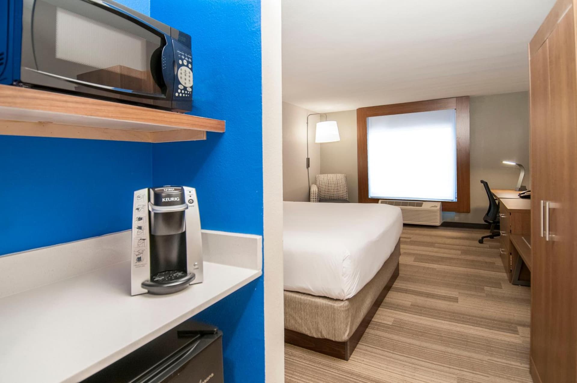 Holiday Inn Express Hotel & Suites Plano West - Frisco by IHG gallery photo in Plano, TX — image 24