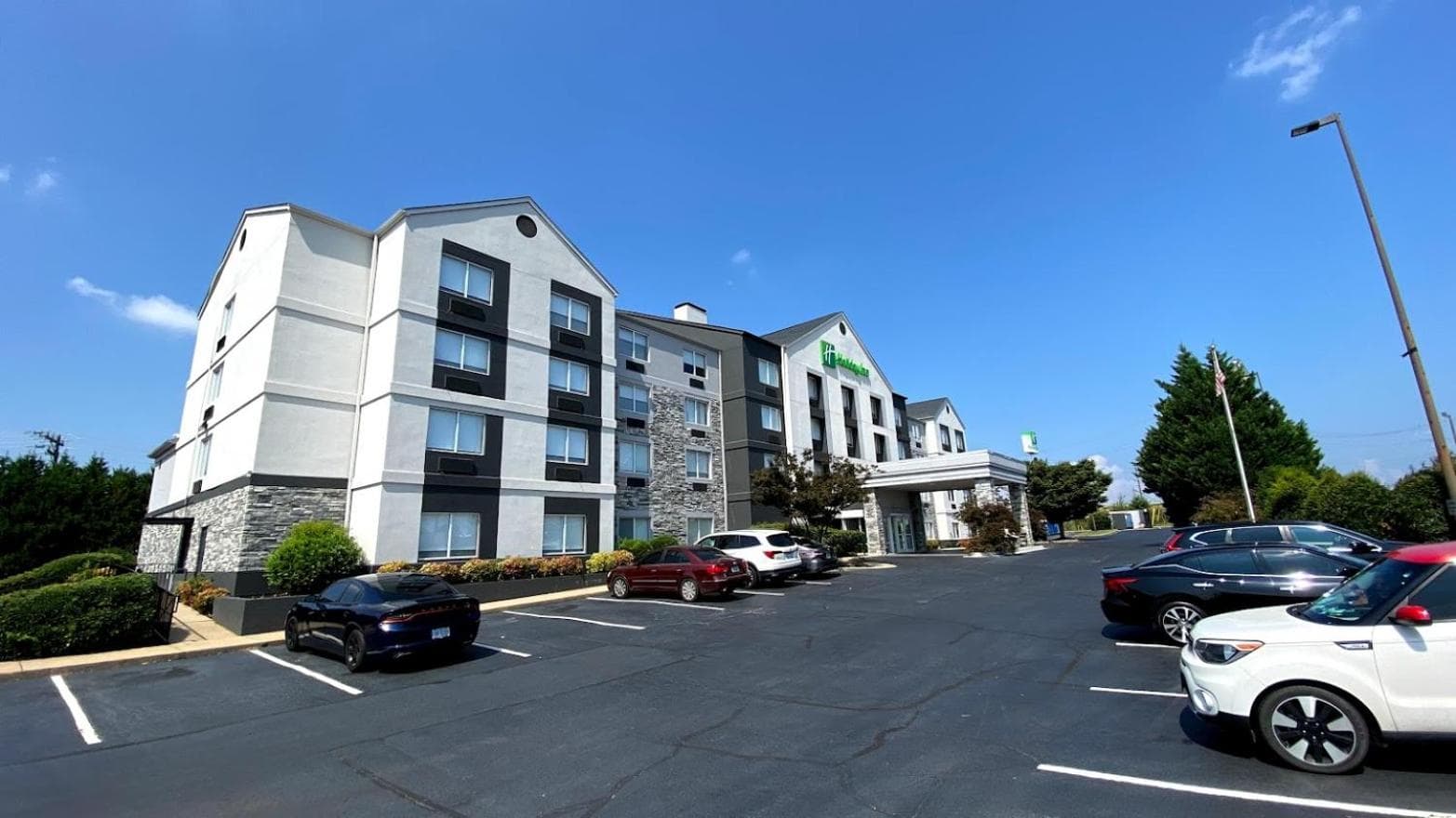 Holiday Inn Spartanburg Northwest by IHG interior in Spartanburg, SC — gallery photo 2