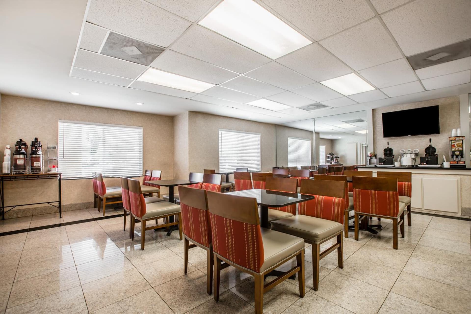Comfort Suites Victorville-Hesperia gallery photo in Victorville, CA — image 43