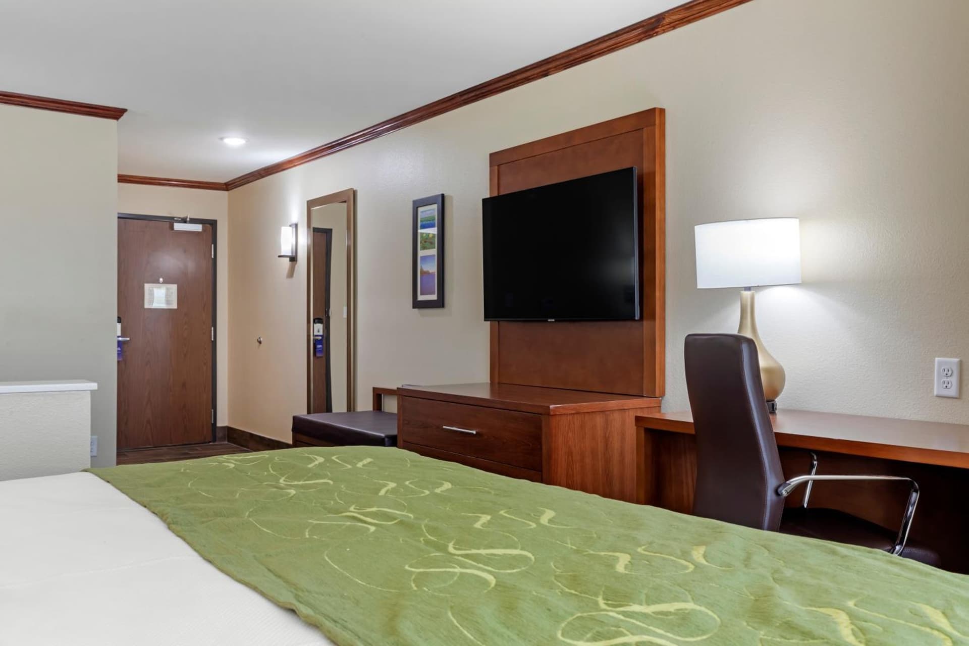 Comfort Suites West Monroe near Ike Hamilton Expo Center gallery photo in West Monroe, LA — image 56