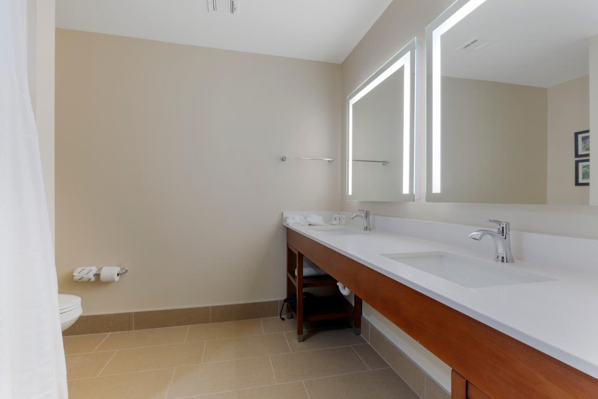 Comfort Suites West Monroe near Ike Hamilton Expo Center gallery photo in West Monroe, LA — image 18