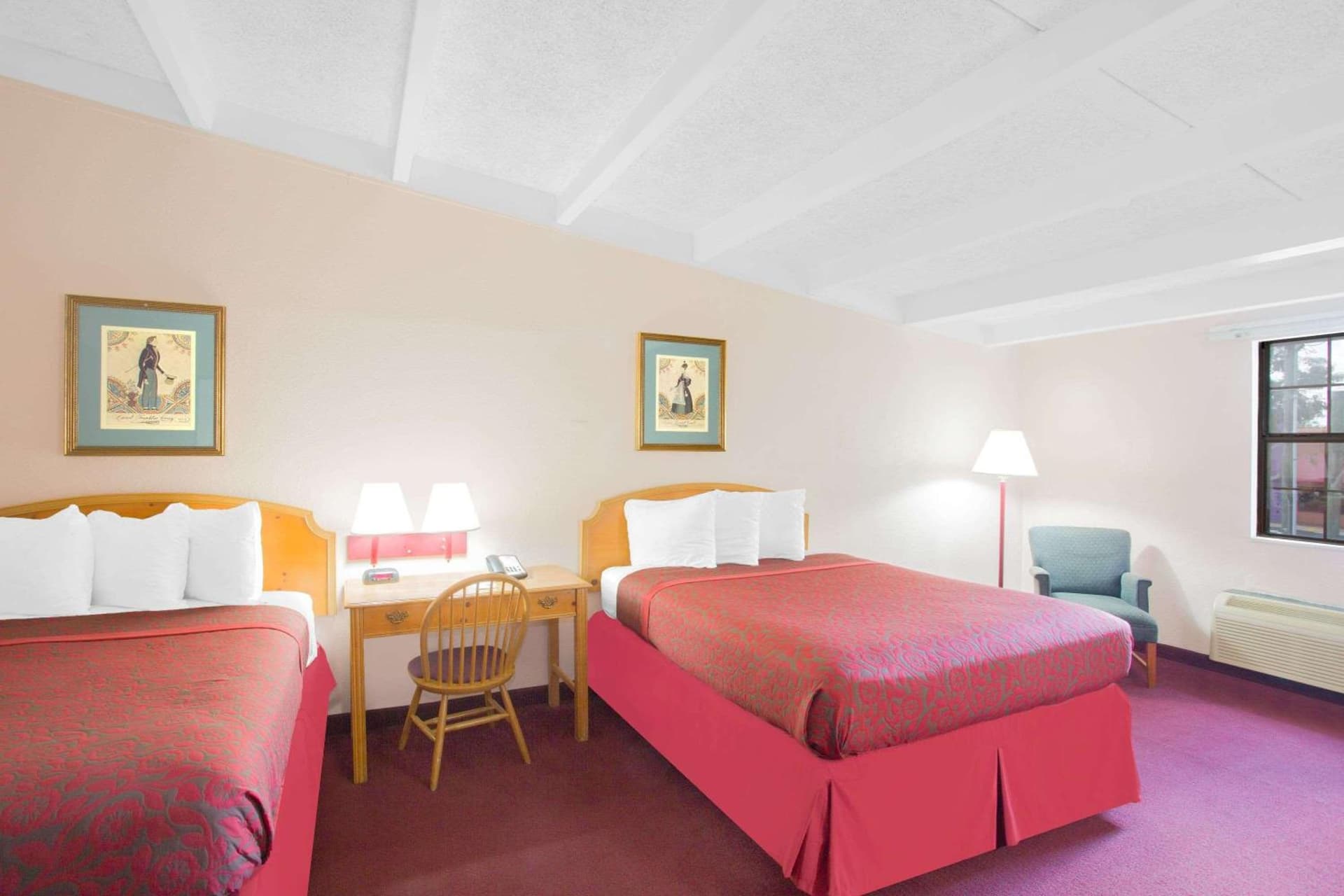 Days Inn by Wyndham Tallahassee University Center gallery photo in Tallahassee, FL — image 8