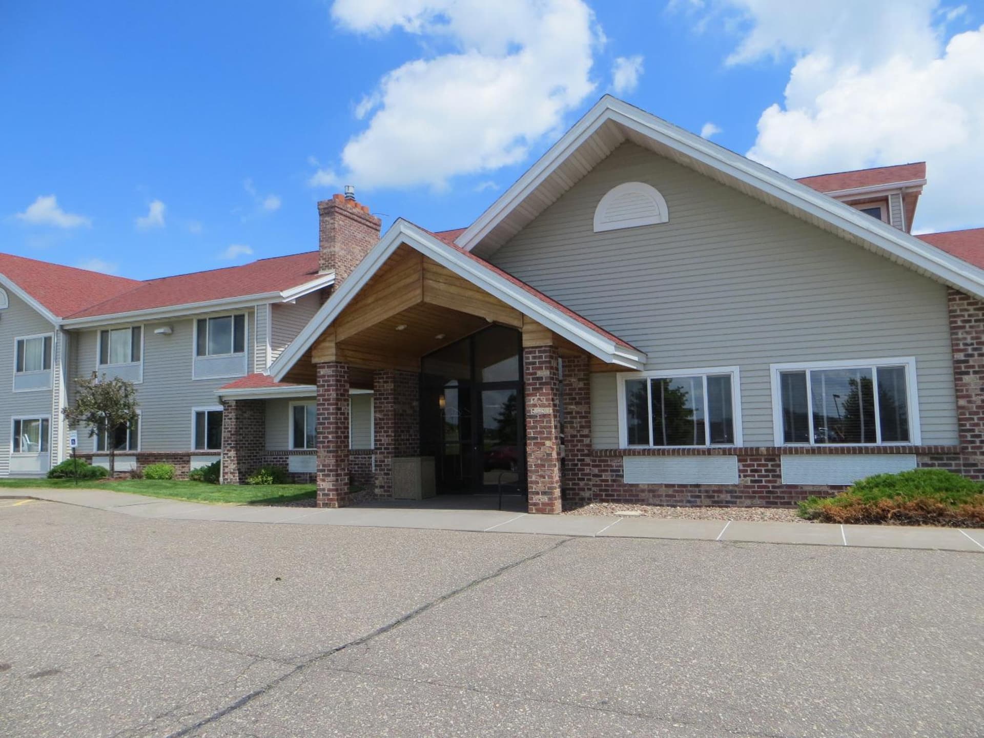 AmericInn by Wyndham Baldwin interior in Baldwin, WI — gallery photo 2