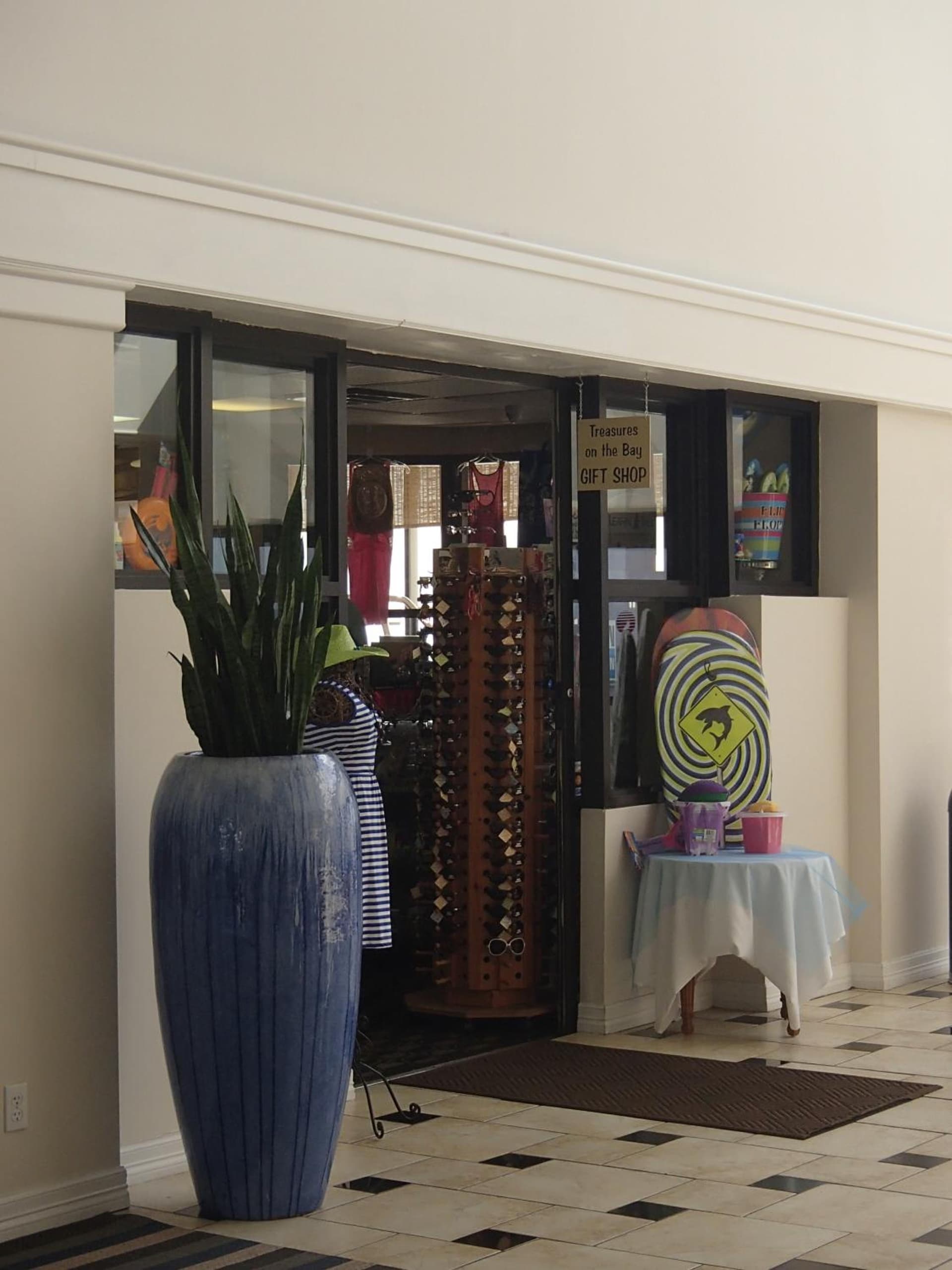 DoubleTree by Hilton Corpus Christi Beachfront gallery photo in Corpus Christi, TX — image 39