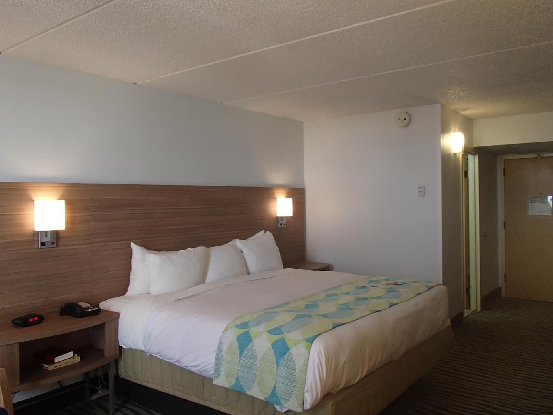 DoubleTree by Hilton Corpus Christi Beachfront gallery photo in Corpus Christi, TX — image 59