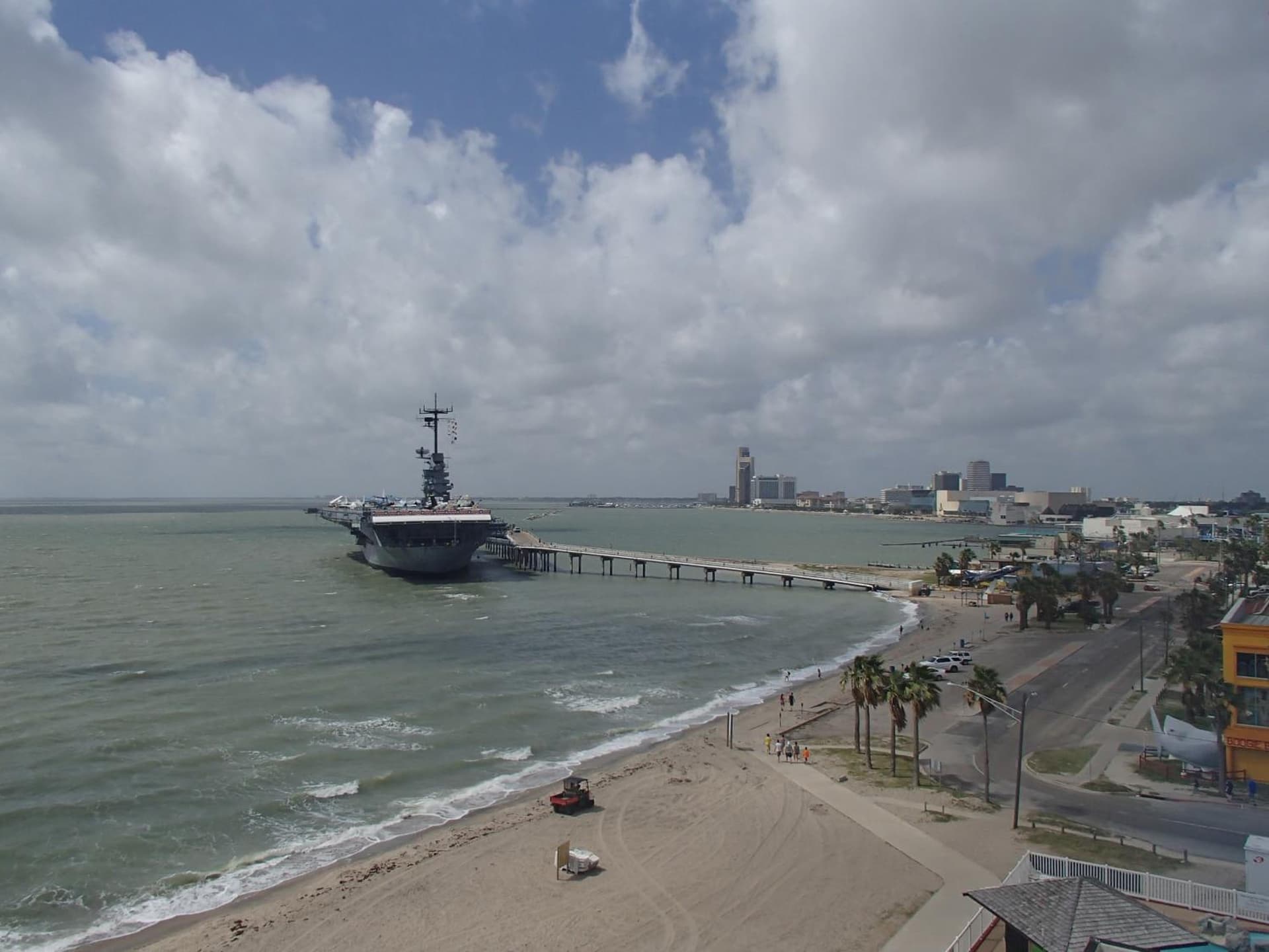 DoubleTree by Hilton Corpus Christi Beachfront gallery photo in Corpus Christi, TX — image 40