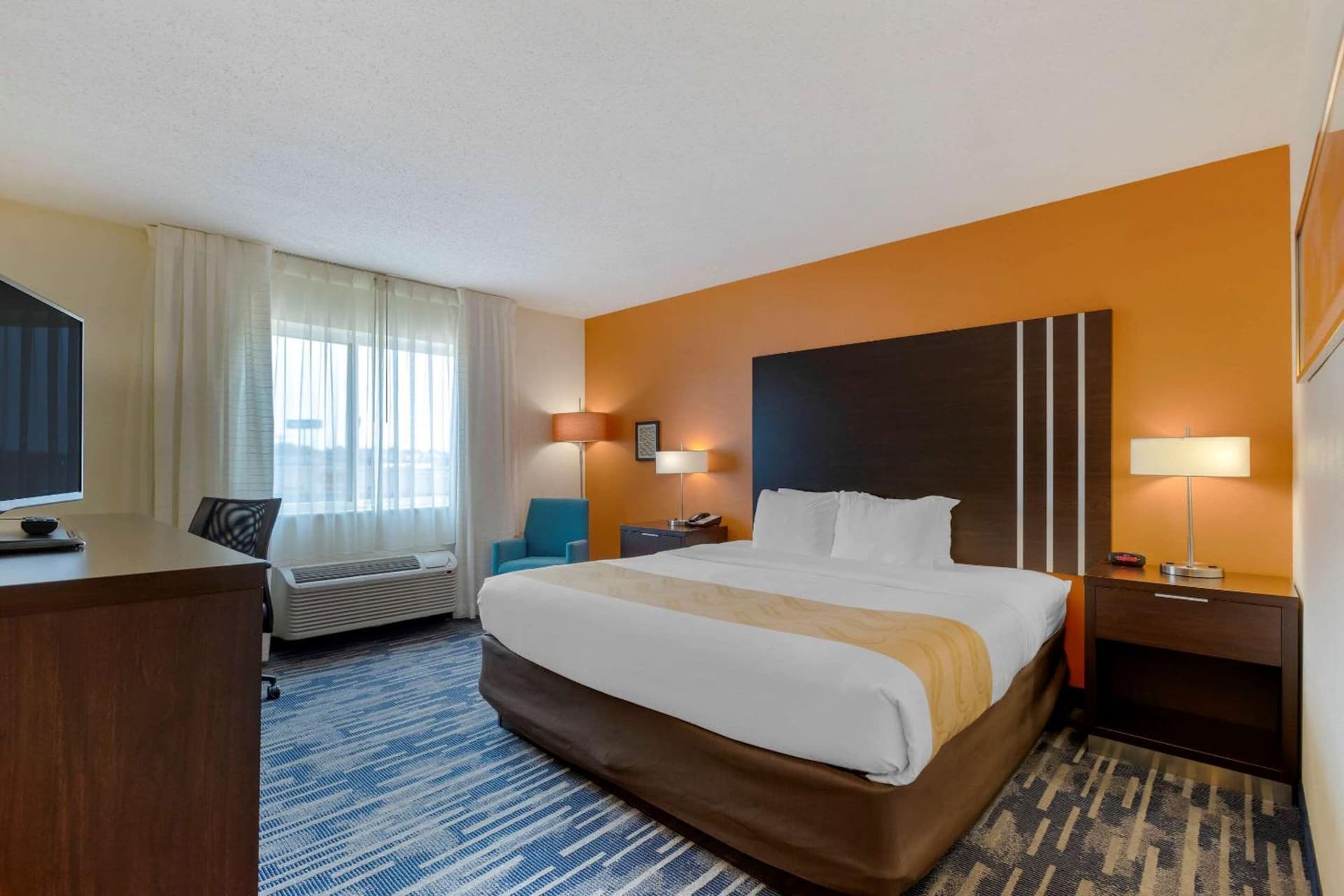 Quality Inn & Suites Keokuk North property views in Keokuk, IA — gallery photo 3