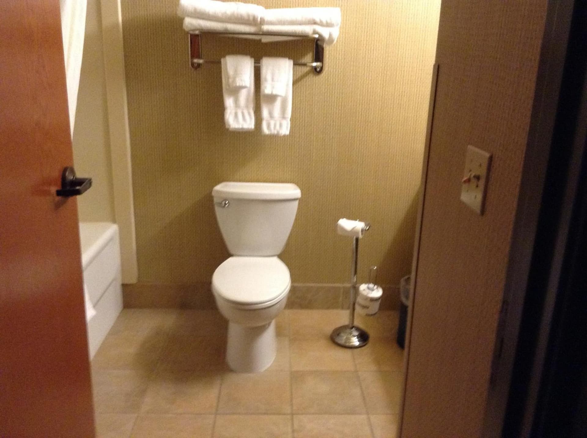 Canal Park Lodge property views in Duluth, MN — gallery photo 3