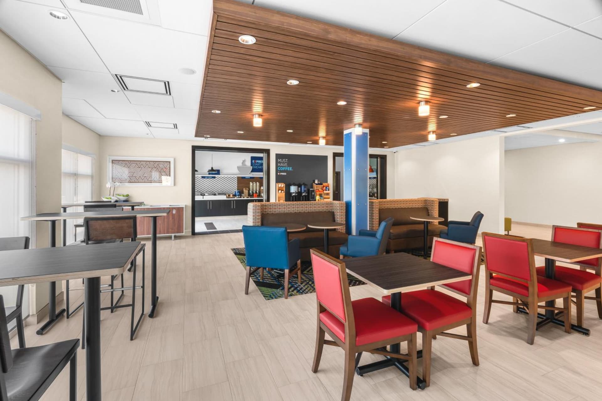 Holiday Inn Express & Suites - Suisun City by IHG gallery photo in Suisun City, CA — image 55