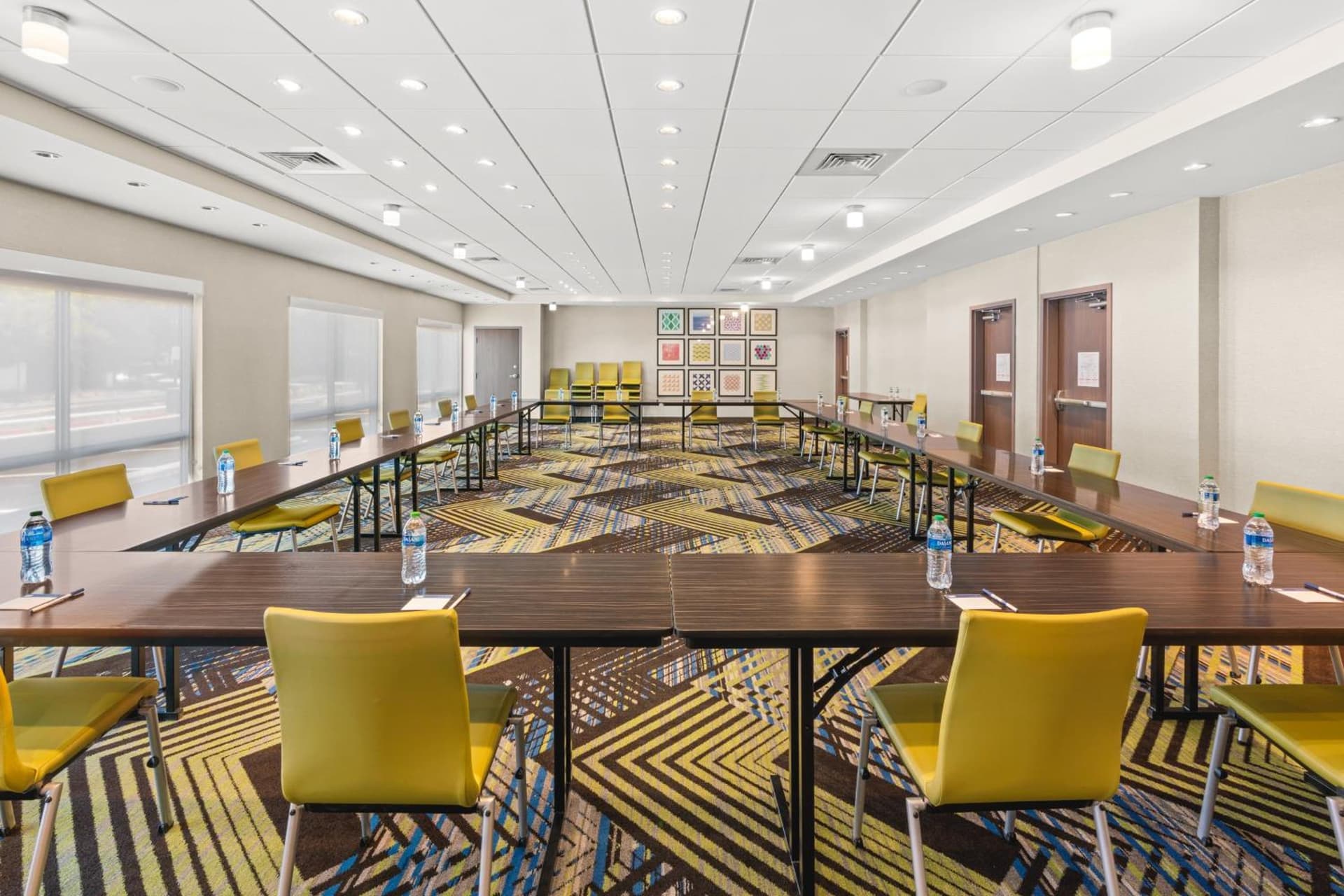 Holiday Inn Express & Suites - Suisun City by IHG gallery photo in Suisun City, CA — image 31