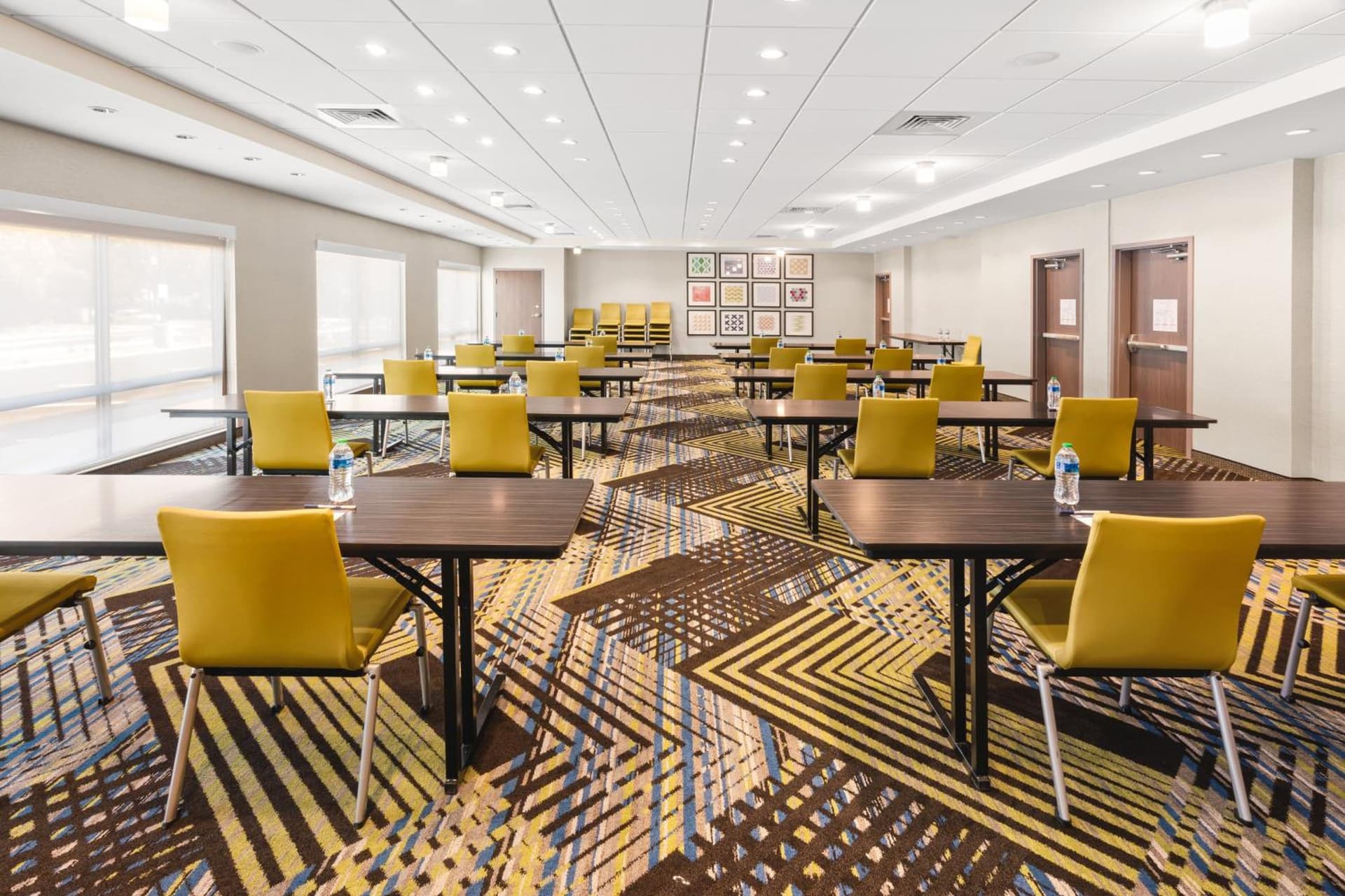 Holiday Inn Express & Suites - Suisun City by IHG gallery photo in Suisun City, CA — image 52