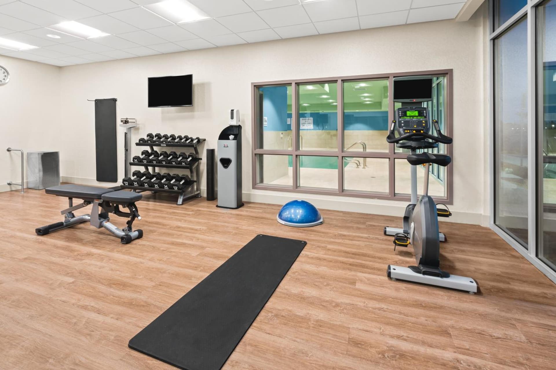 Holiday Inn Express & Suites - Suisun City by IHG gallery photo in Suisun City, CA — image 33