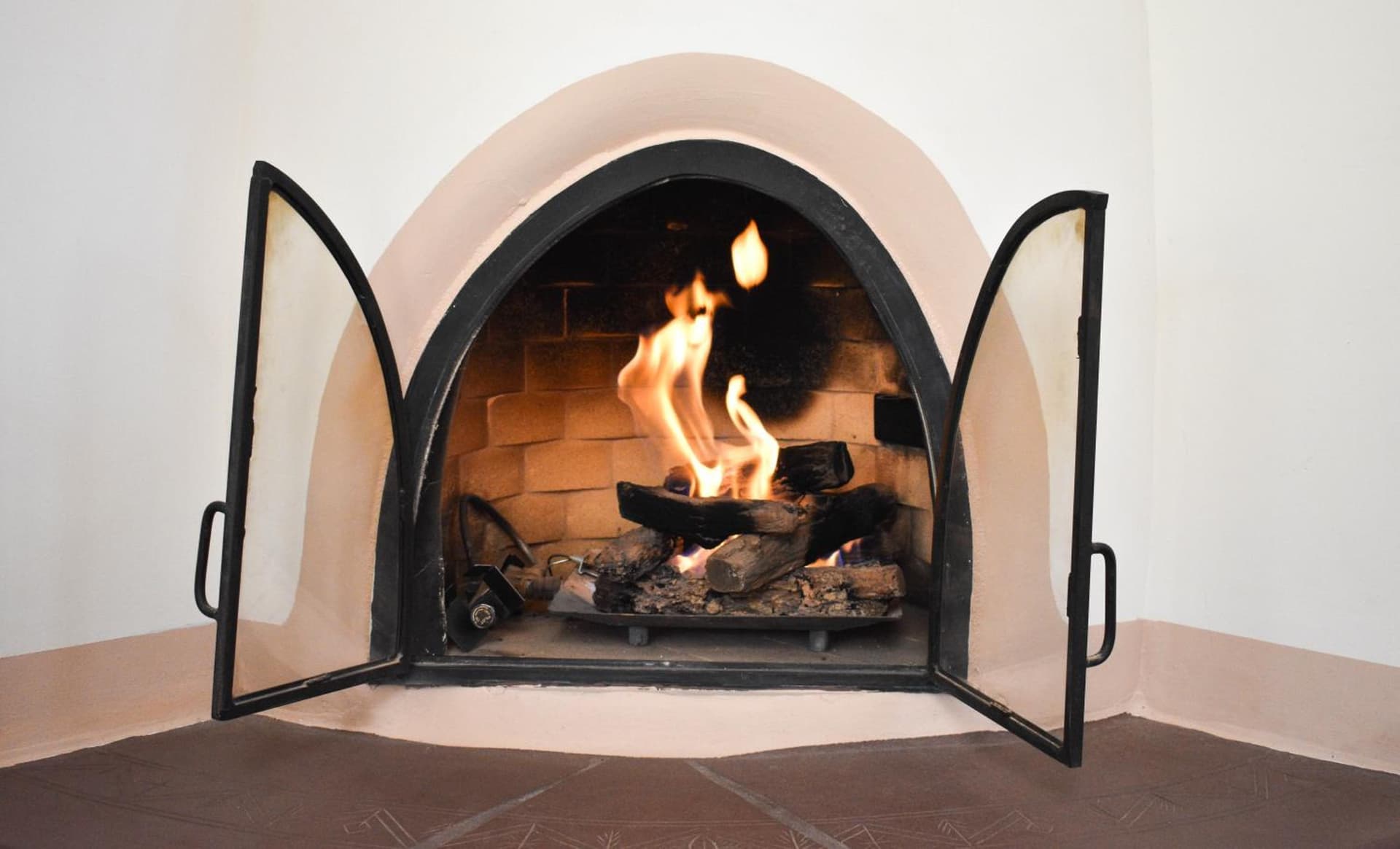 The Parador Farmhand 1 Downtown gallery photo in Santa Fe, NM — image 150