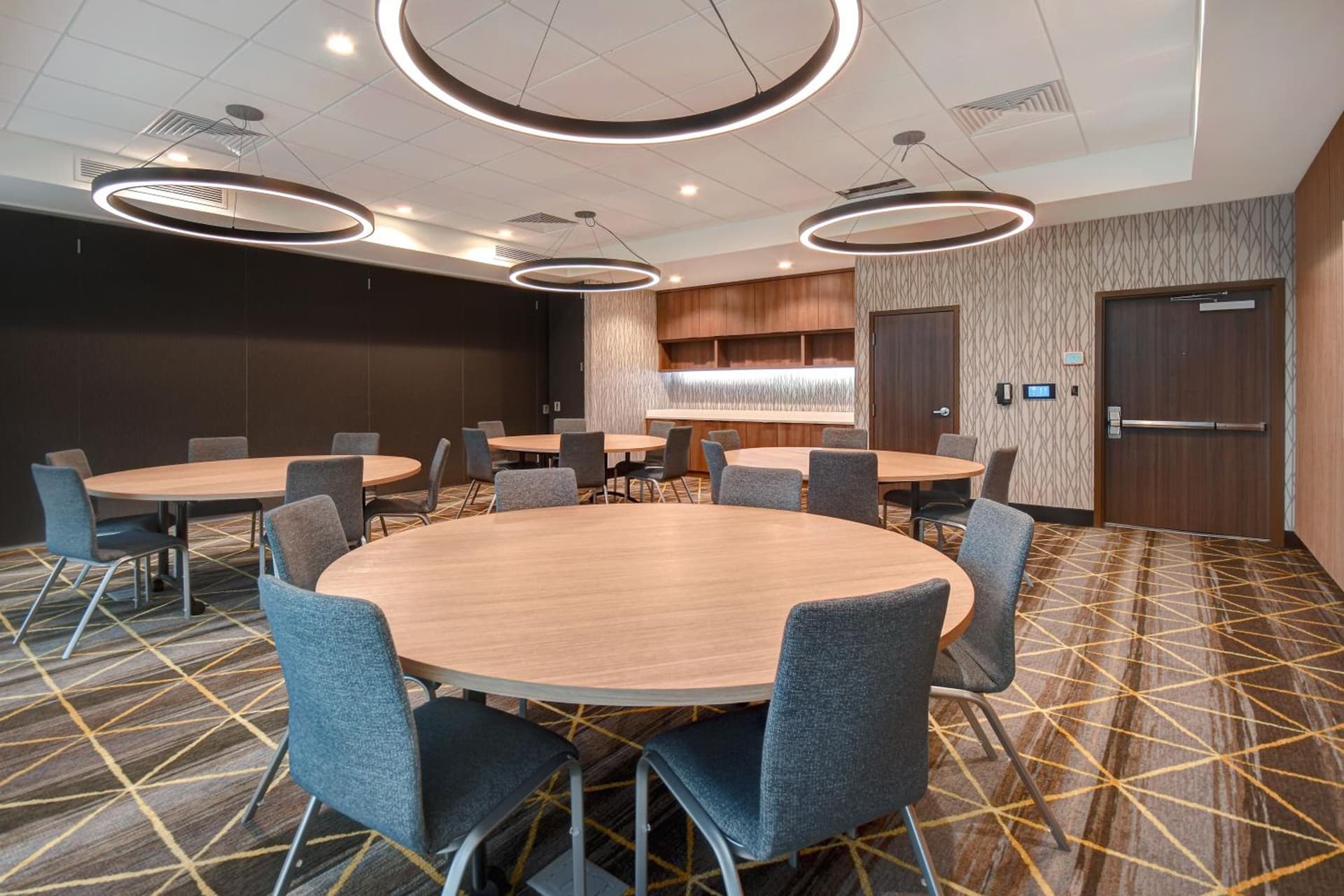 Holiday Inn - Erie by IHG property views in Erie, PA — gallery photo 3