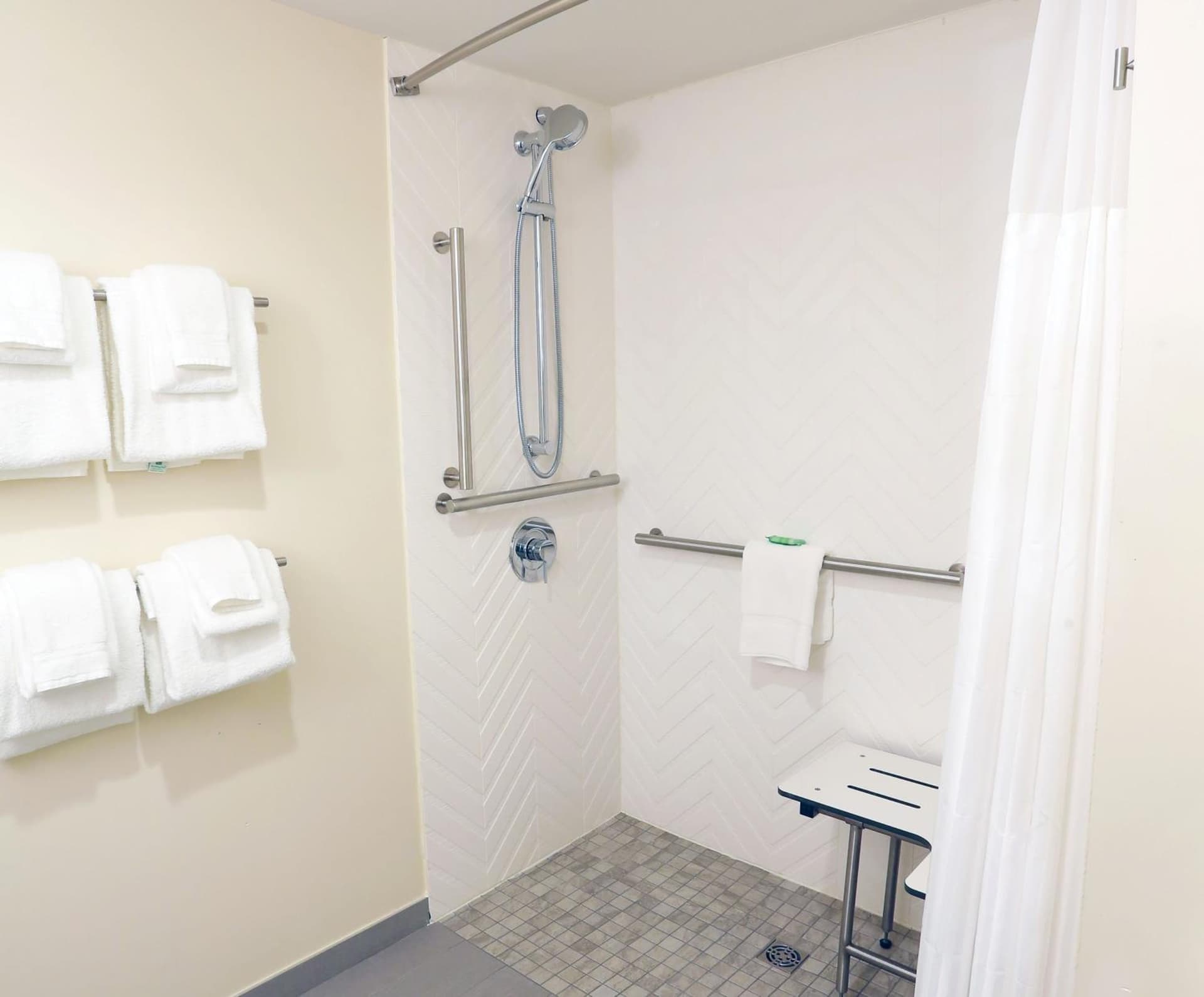 Holiday Inn Champaign by IHG gallery photo in Champaign, IL — image 39