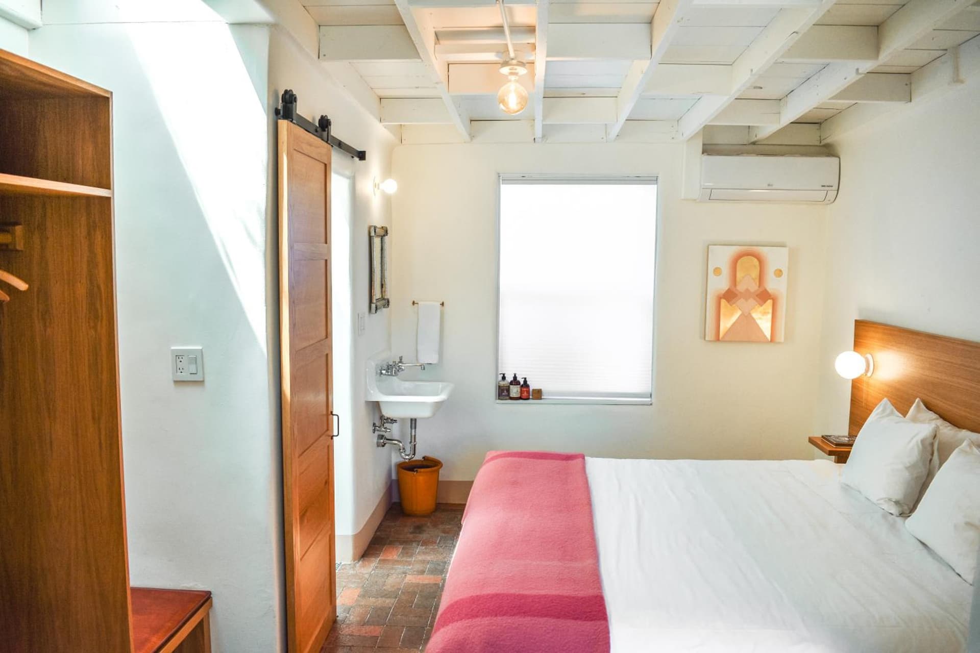 The Parador Farmhand 1 Downtown gallery photo in Santa Fe, NM — image 125