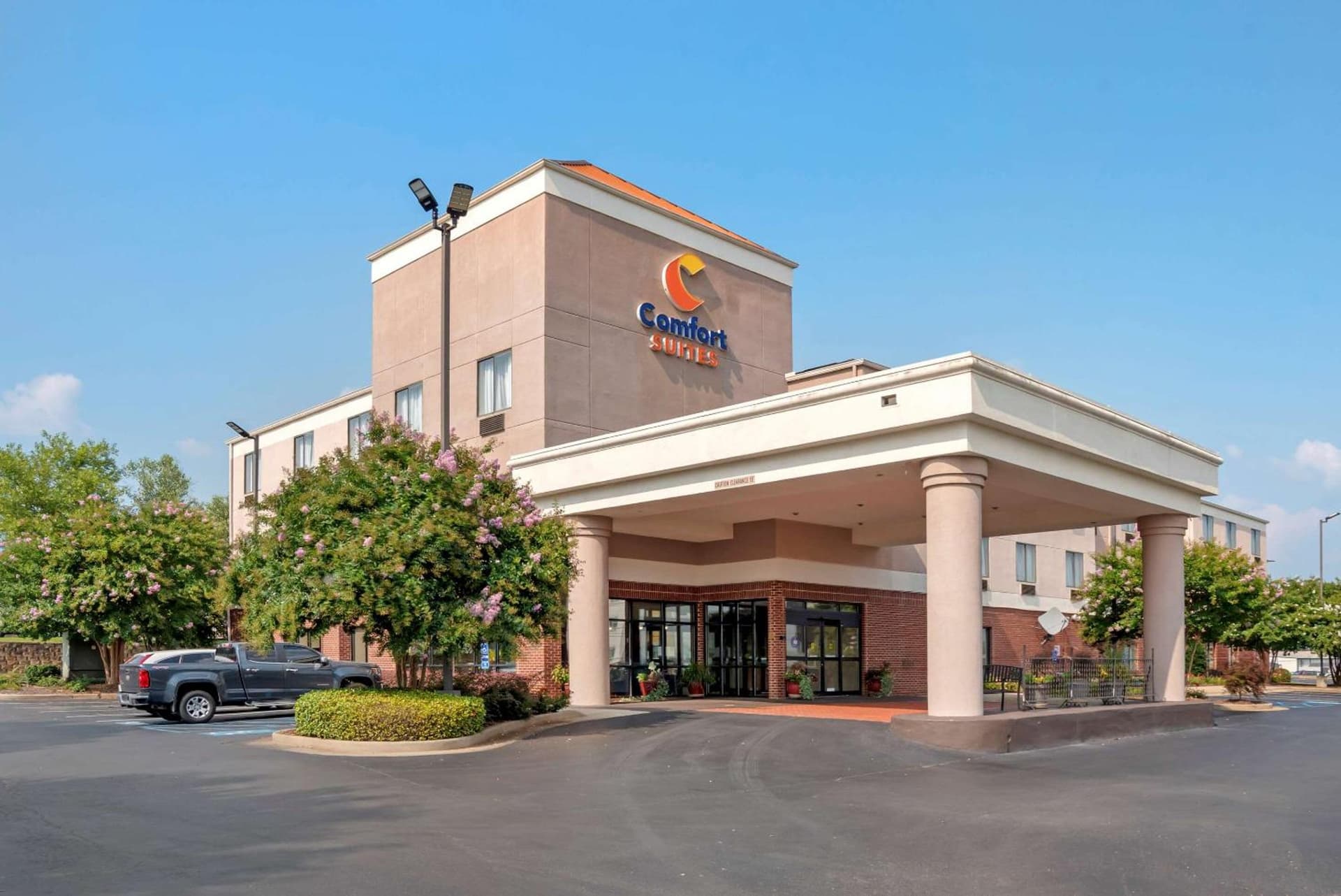 Comfort Suites Oxford I-20 exit 188 featured exterior or lobby in Oxford, AL — similar hotel