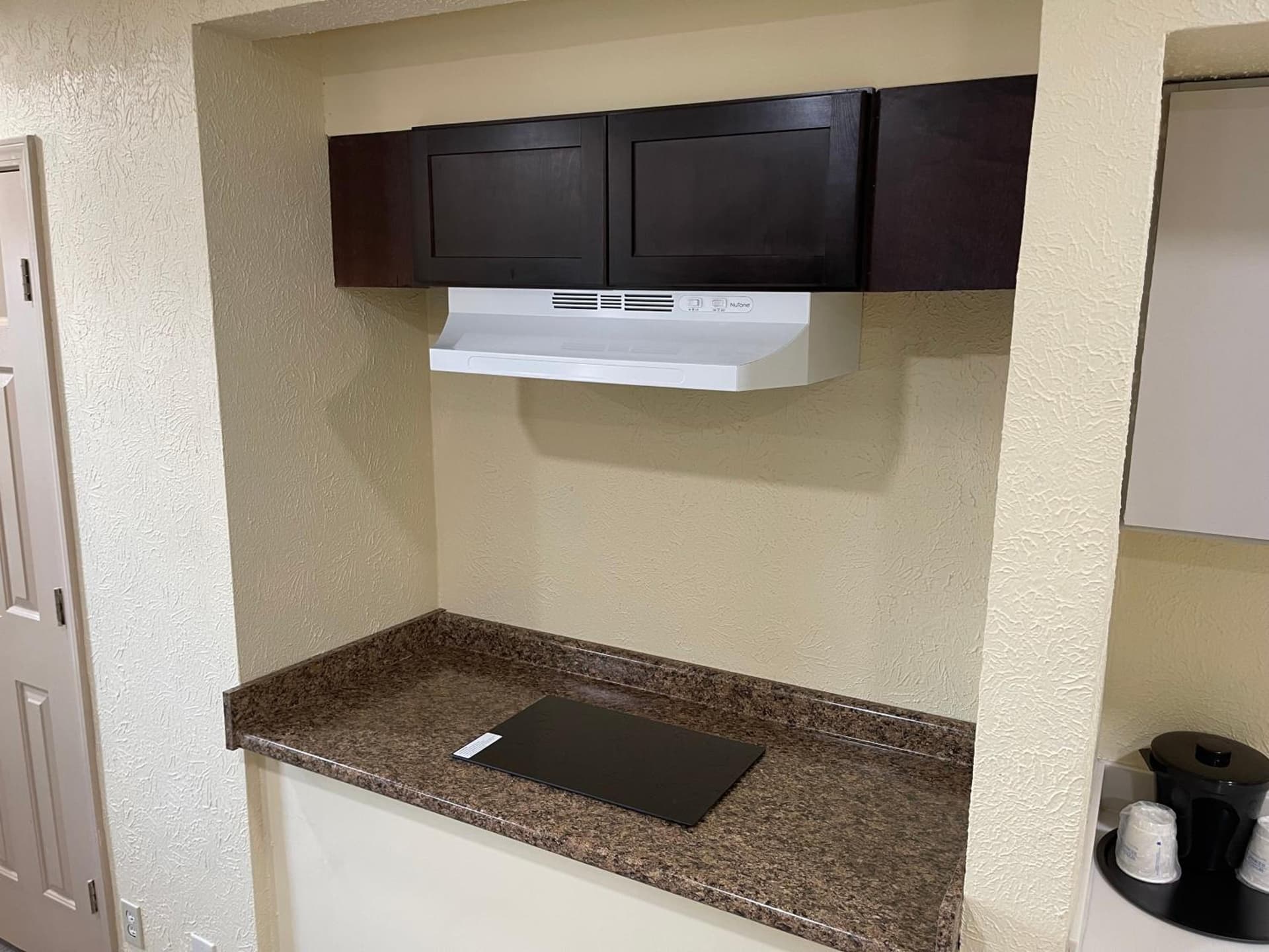 Baymont by Wyndham Indianapolis Airport Lynhurst gallery photo in Indianapolis, IN — image 29