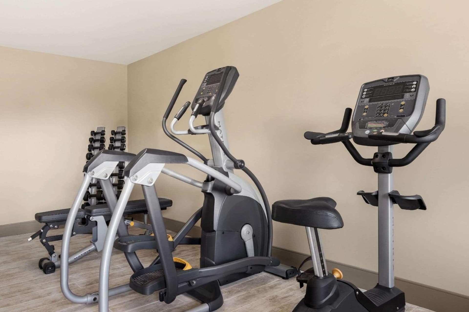 Days Inn & Suites by Wyndham Bowling Green gallery photo in Bowling Green, KY — image 14